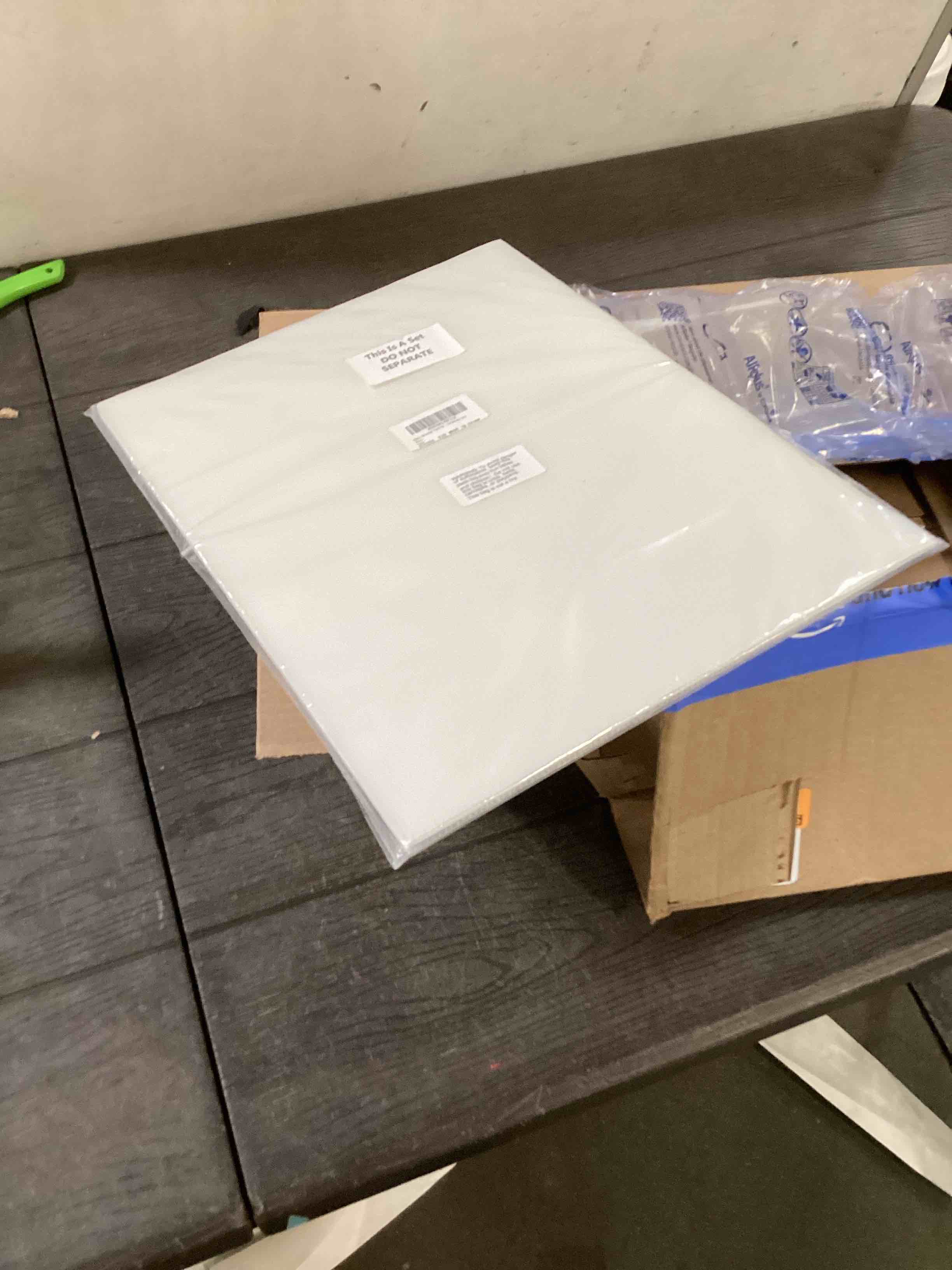 https://s3.amazonaws.com/lotting-images-prod/bidfta/ORG6170447_1714055575482.jpeg