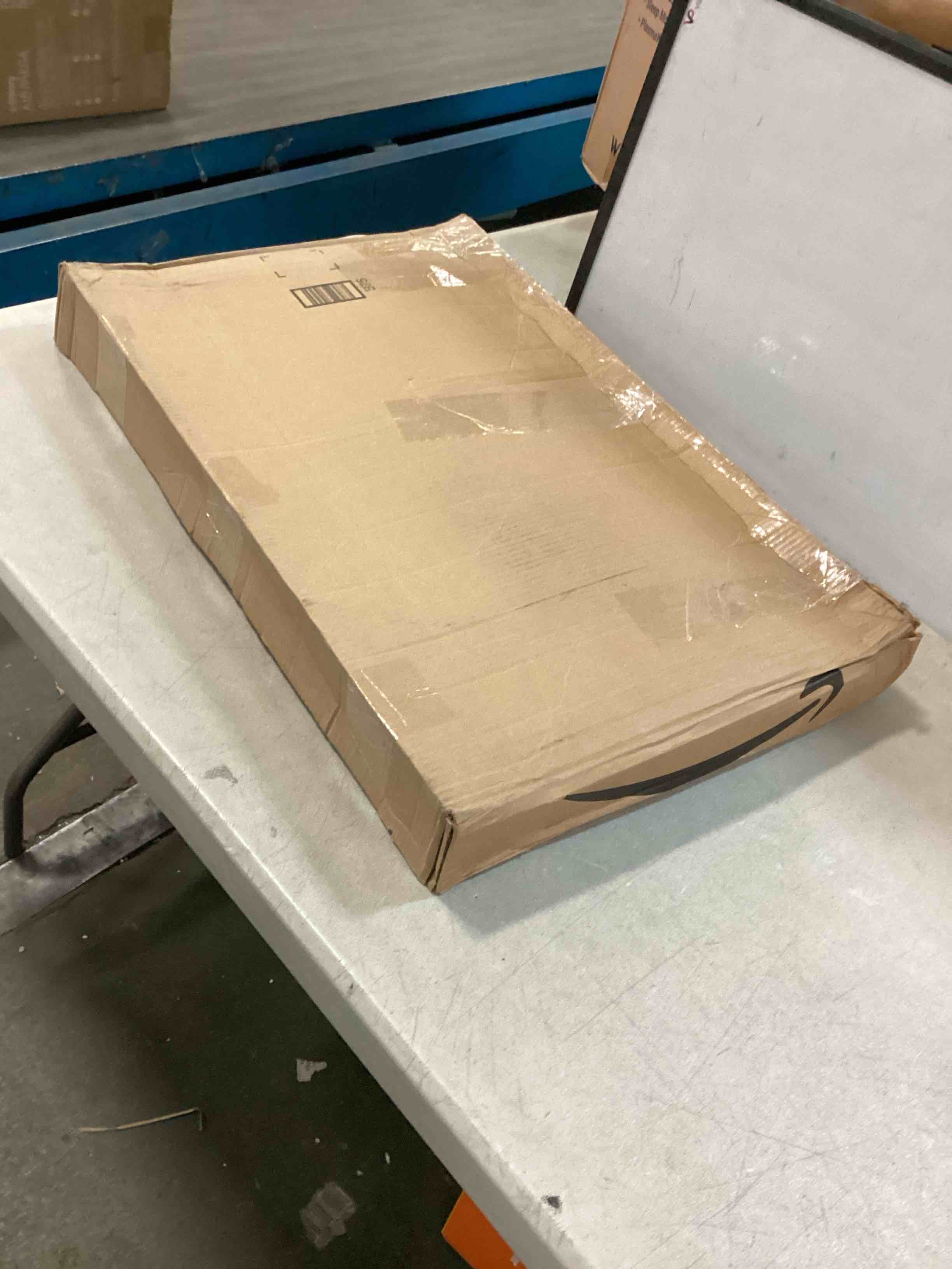 https://s3.amazonaws.com/lotting-images-prod/bidfta/ORG6170589_1714135622515.jpeg