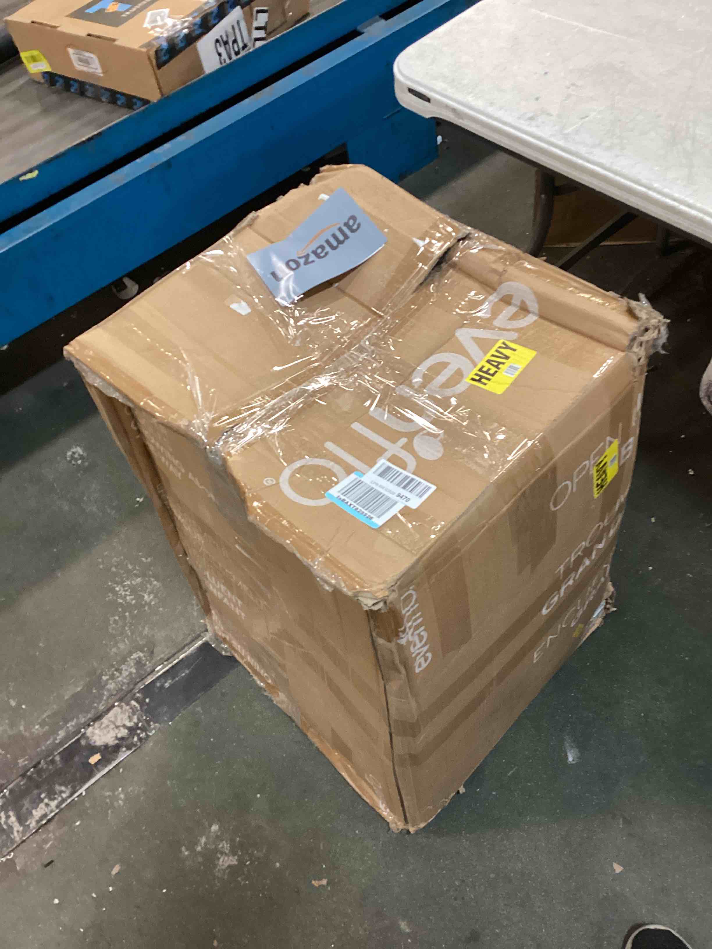 https://s3.amazonaws.com/lotting-images-prod/bidfta/ORG6170939_1714482563565.jpeg