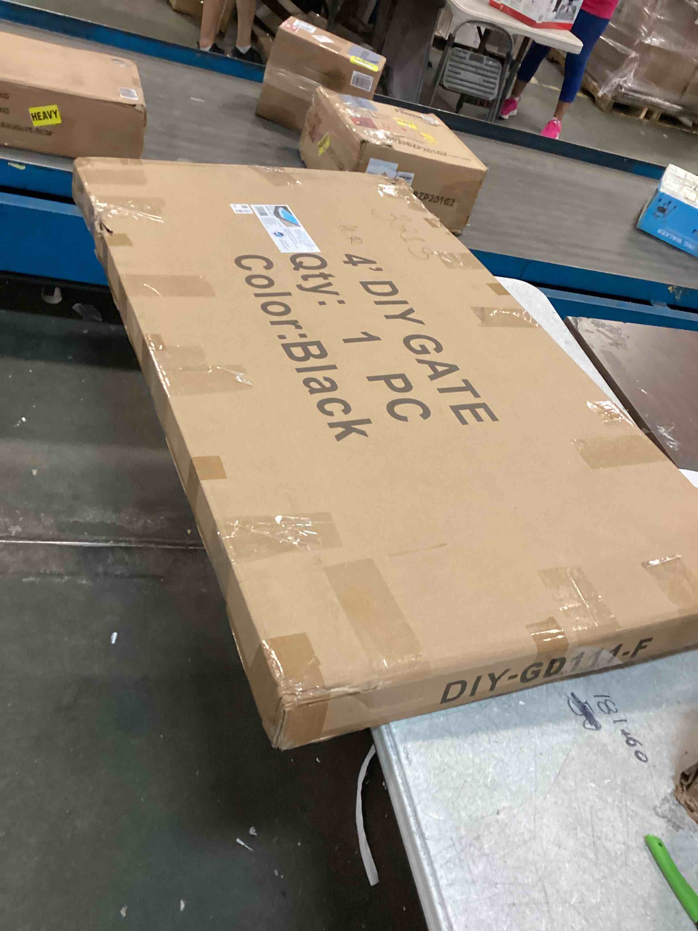 https://s3.amazonaws.com/lotting-images-prod/bidfta/ORG6170951_1714484379061.jpeg