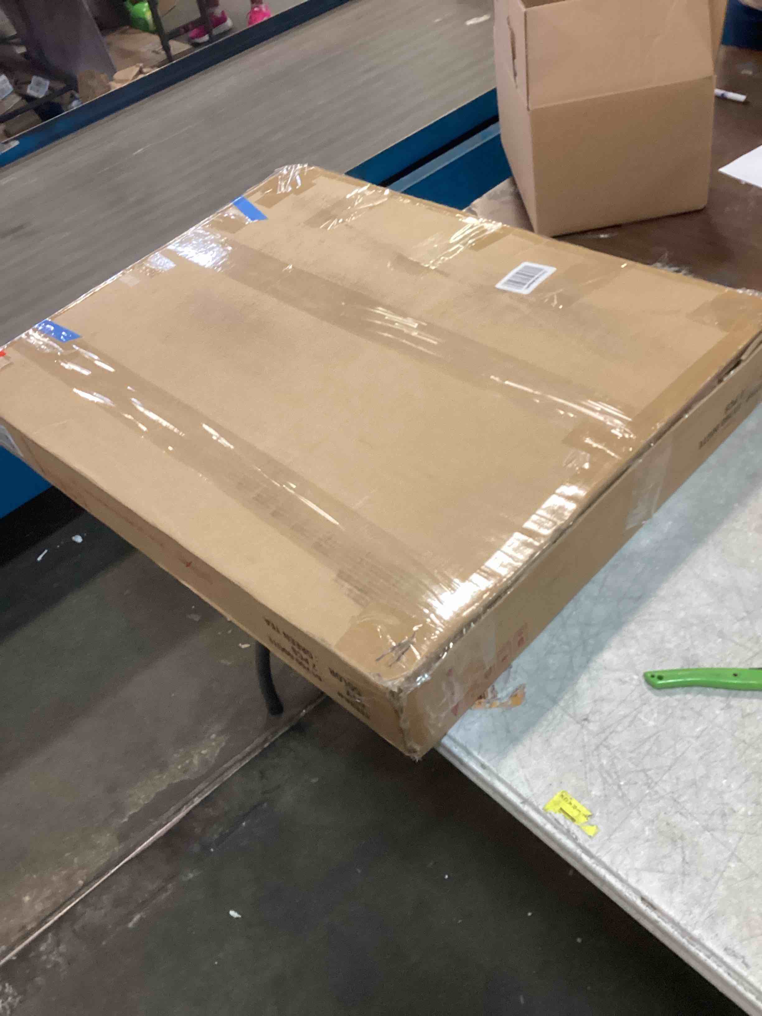 https://s3.amazonaws.com/lotting-images-prod/bidfta/ORG6171053_1714501879156.jpeg
