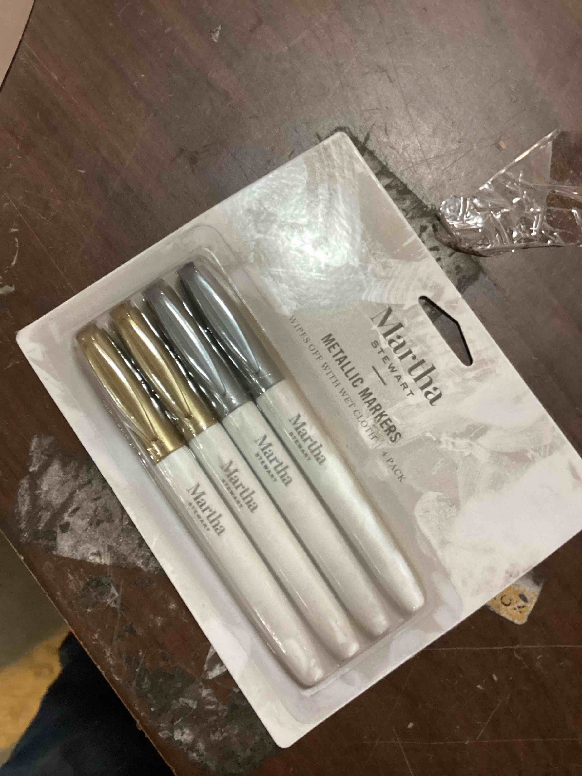 https://s3.amazonaws.com/lotting-images-prod/bidfta/ORG6171119_1714565970314.jpeg