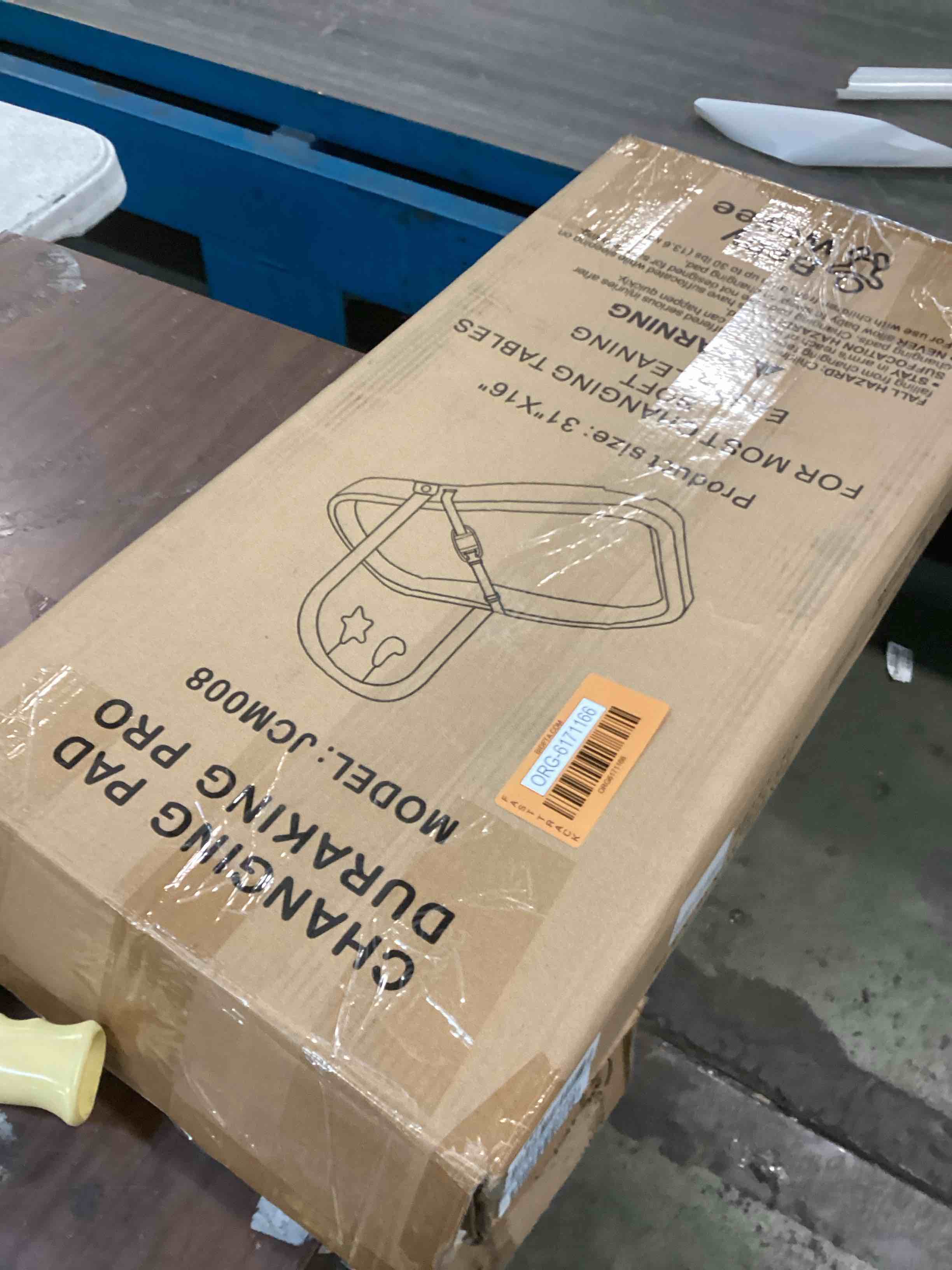 https://s3.amazonaws.com/lotting-images-prod/bidfta/ORG6171166_1714573508851.jpeg