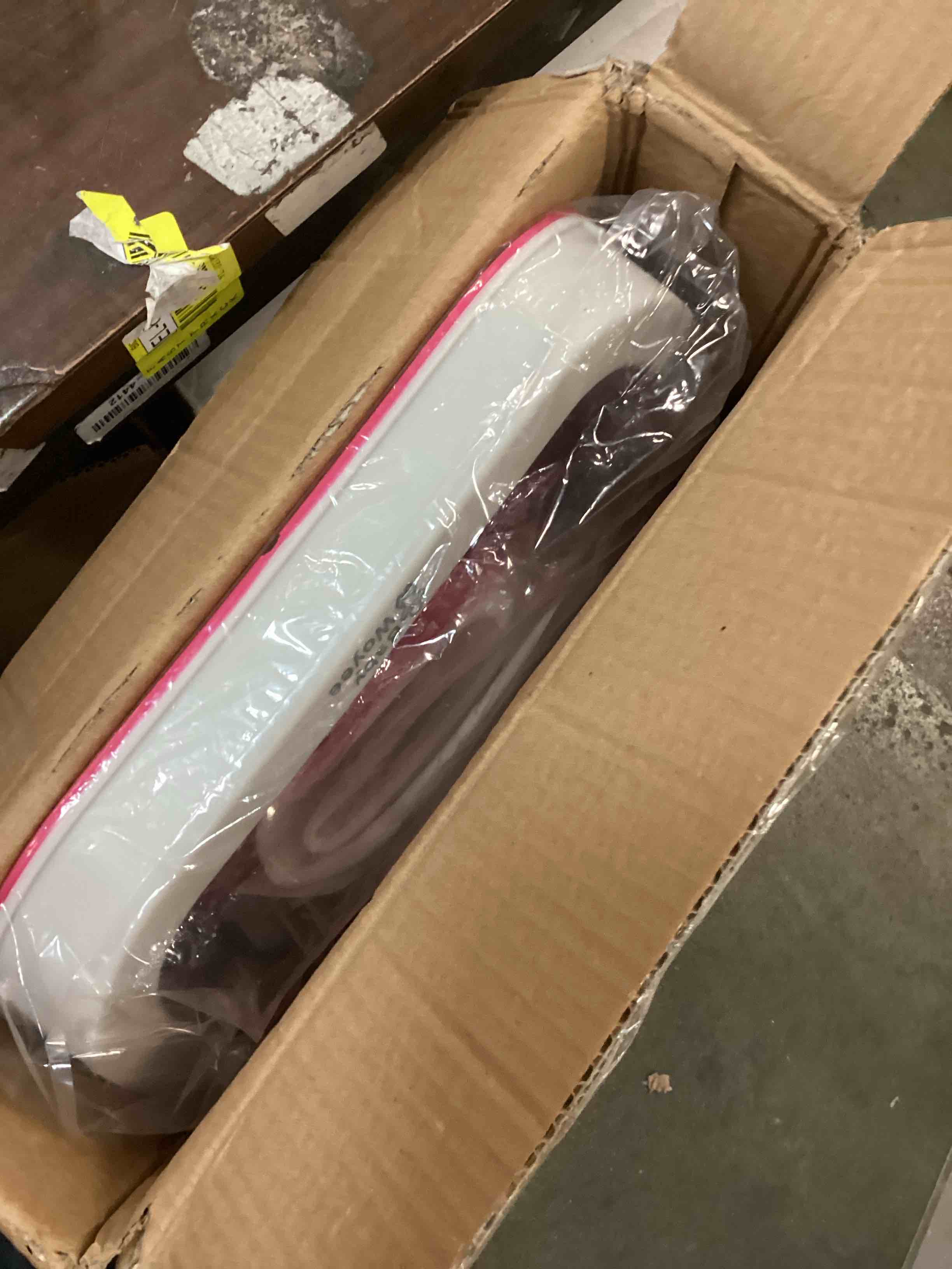 https://s3.amazonaws.com/lotting-images-prod/bidfta/ORG6171166_1714573519052.jpeg