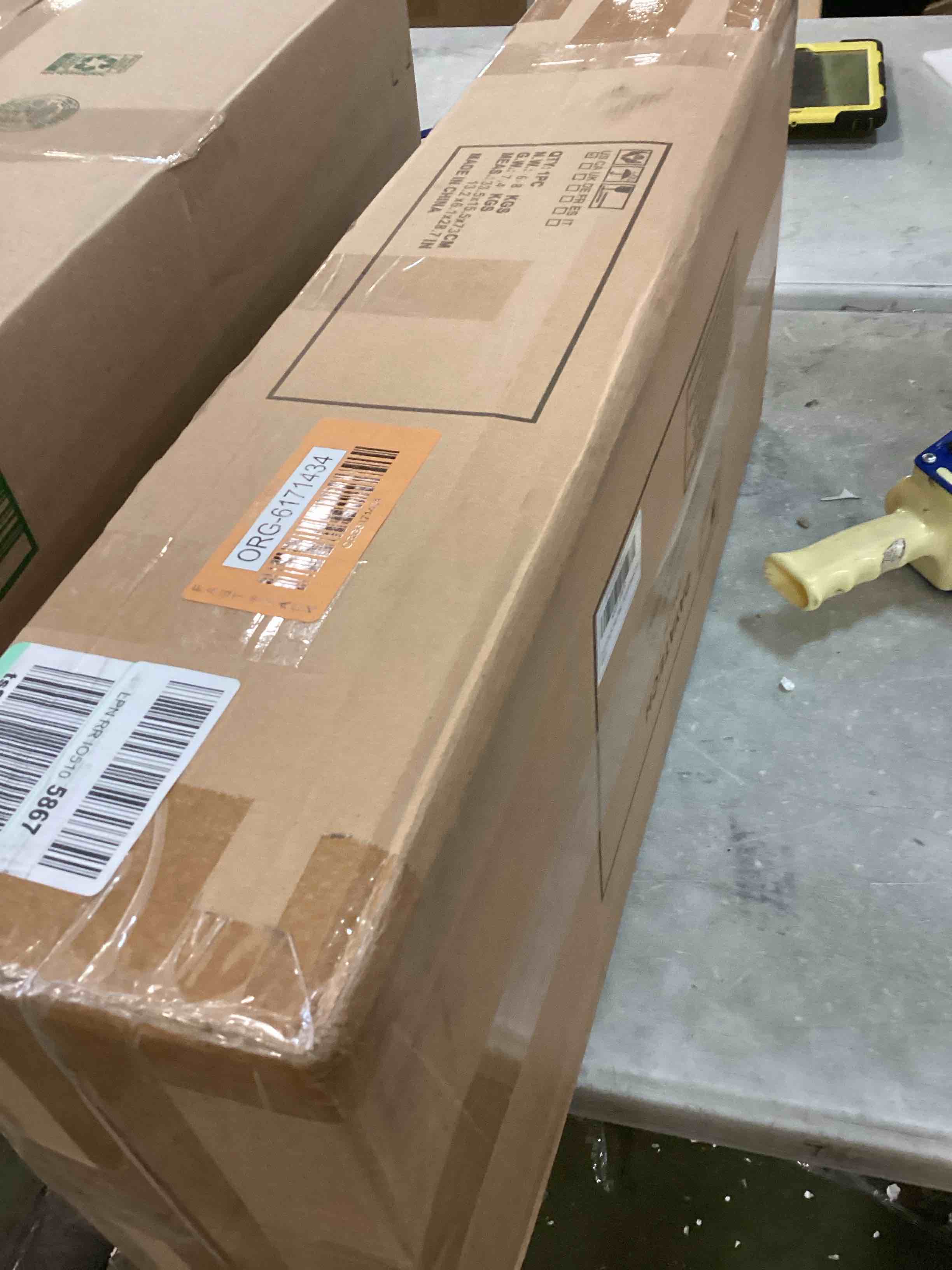 https://s3.amazonaws.com/lotting-images-prod/bidfta/ORG6171434_1714670131547.jpeg