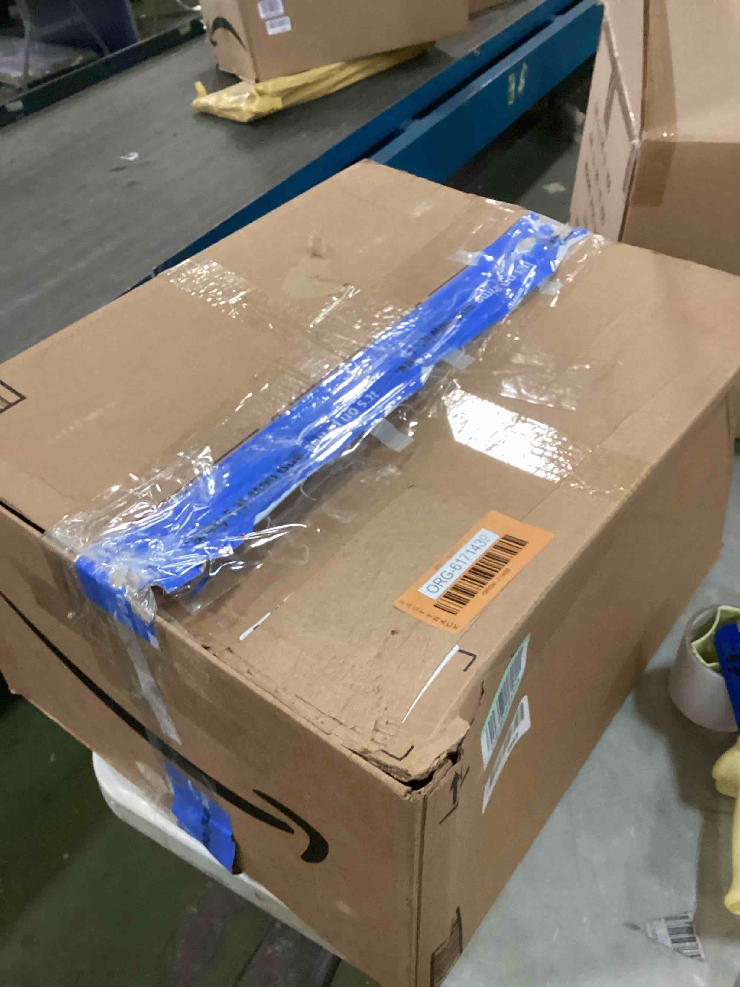 https://s3.amazonaws.com/lotting-images-prod/bidfta/ORG6171439_1714670766470.jpeg