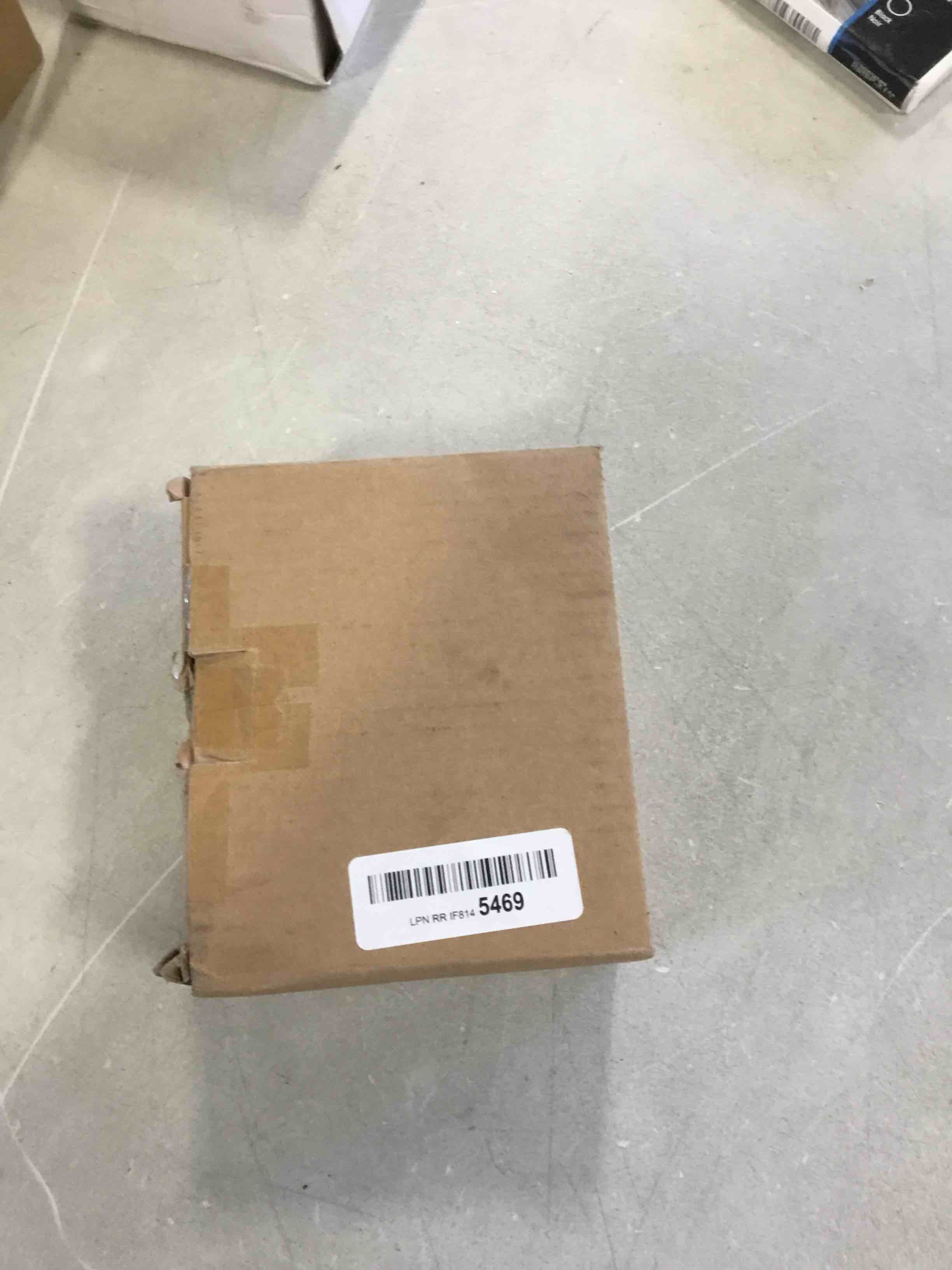 https://s3.amazonaws.com/lotting-images-prod/bidfta/ORG6172205_1713800678829.jpeg