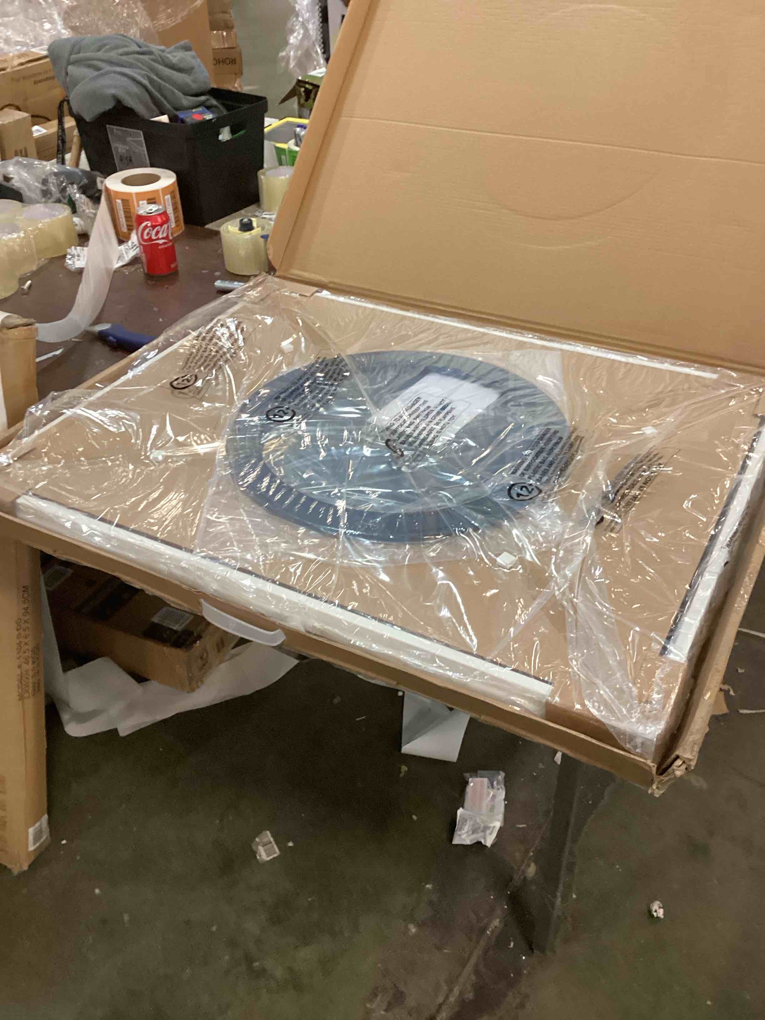 https://s3.amazonaws.com/lotting-images-prod/bidfta/ORG6173039_1713896514404.jpeg