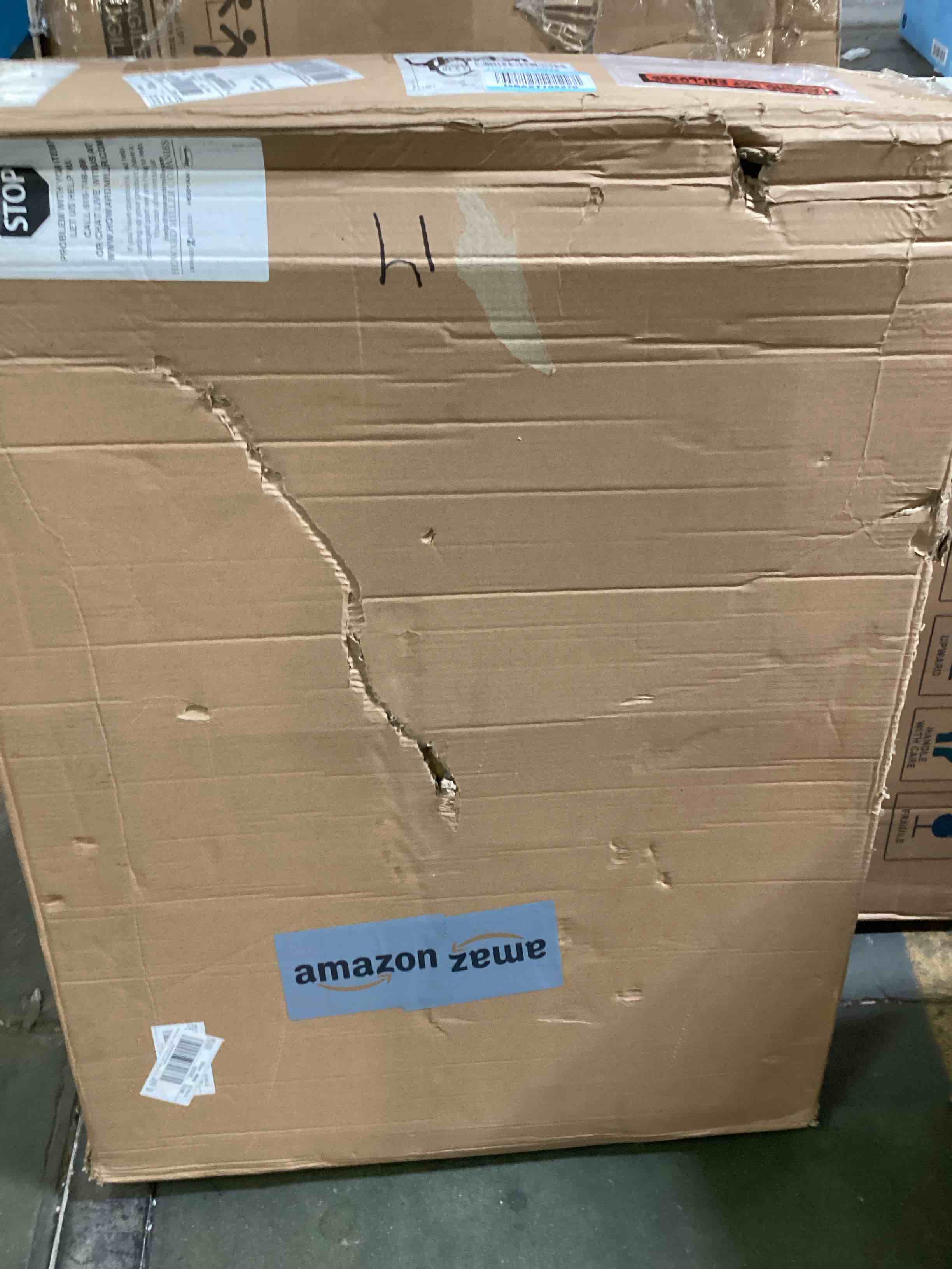 https://s3.amazonaws.com/lotting-images-prod/bidfta/ORG6173346_1714061208875.jpeg