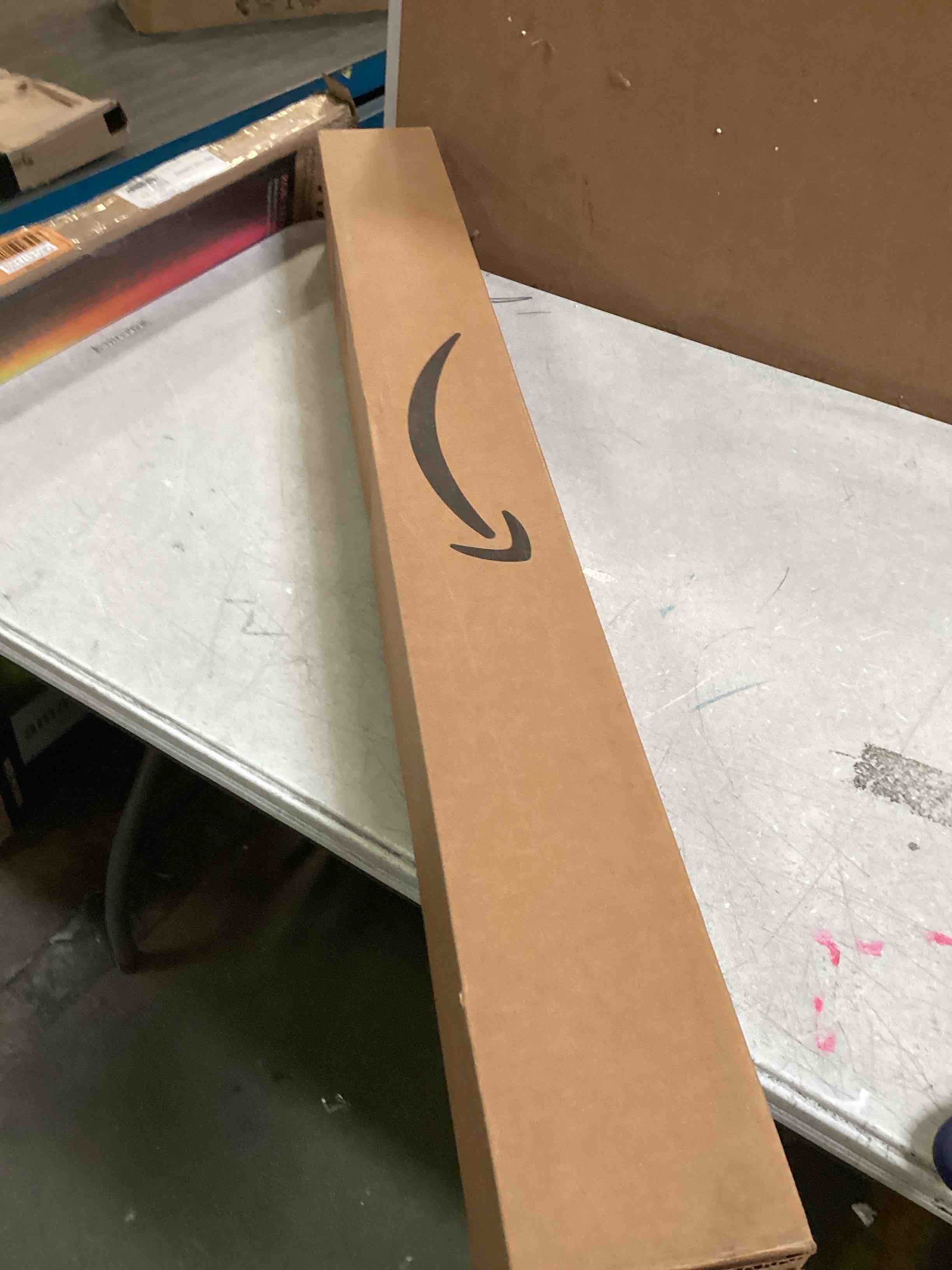 https://s3.amazonaws.com/lotting-images-prod/bidfta/ORG6173366_1714066598759.jpeg