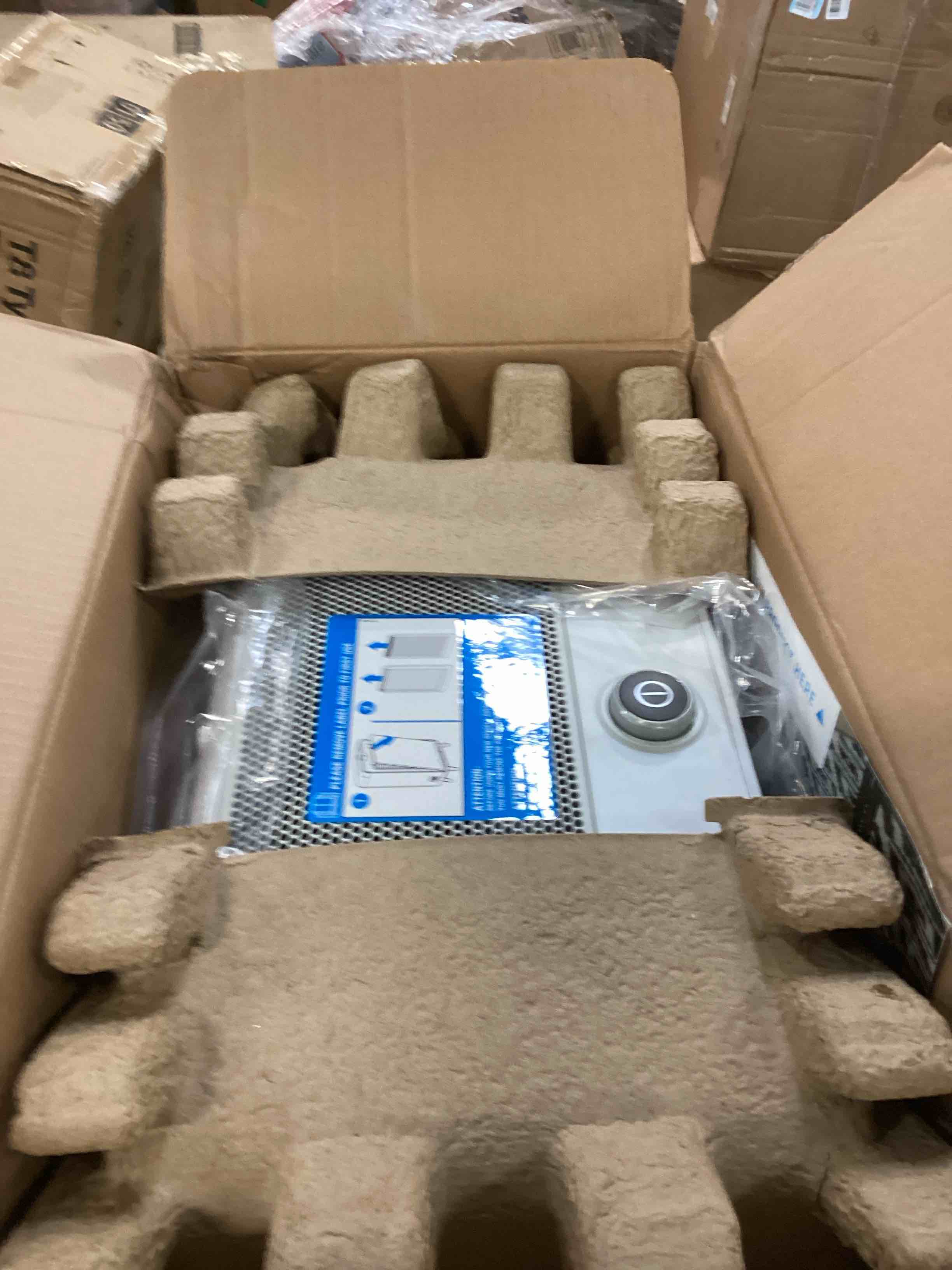 https://s3.amazonaws.com/lotting-images-prod/bidfta/ORG6173432_1714134806021.jpeg