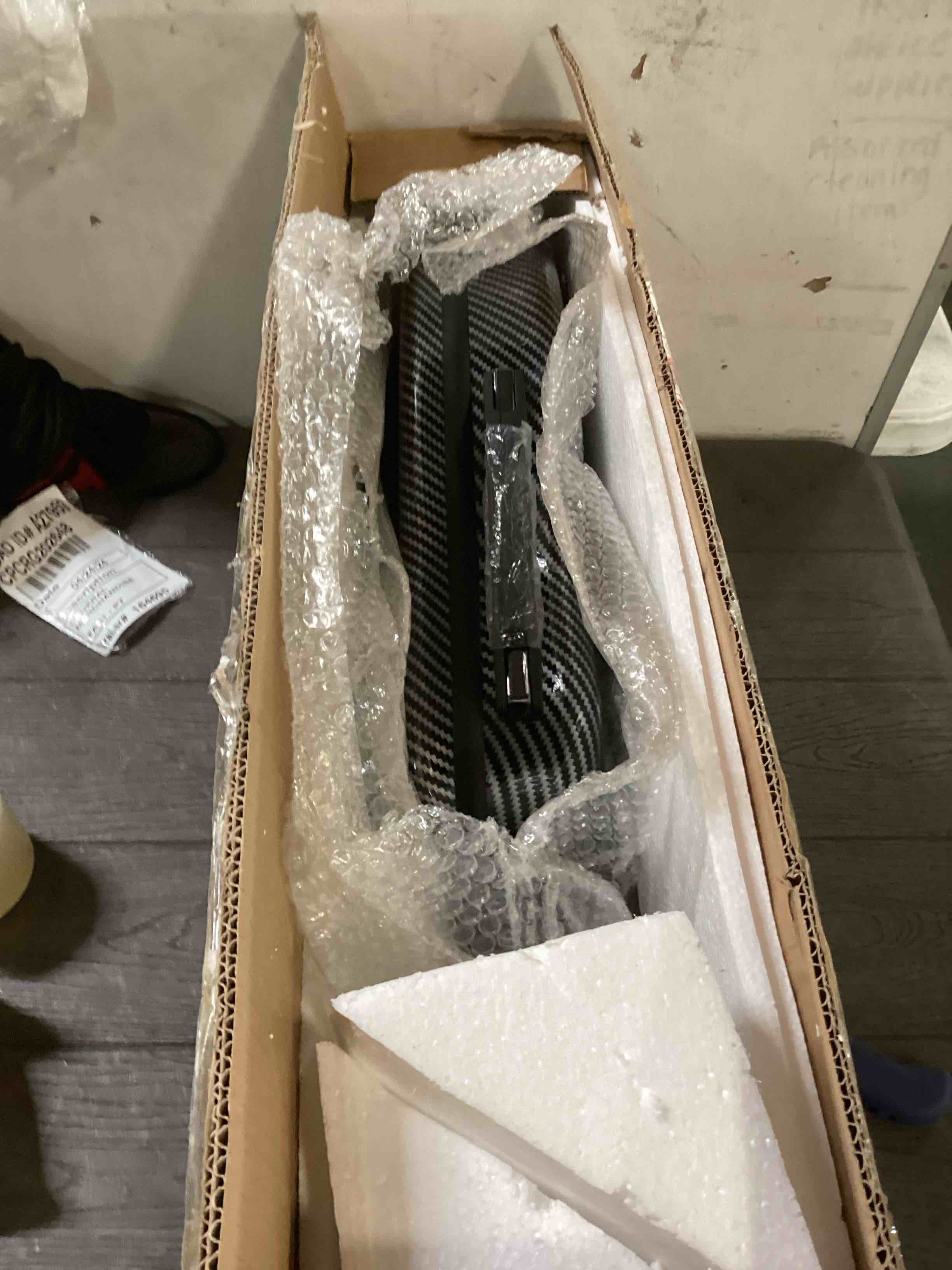 https://s3.amazonaws.com/lotting-images-prod/bidfta/ORG6173568_1714159643996.jpeg