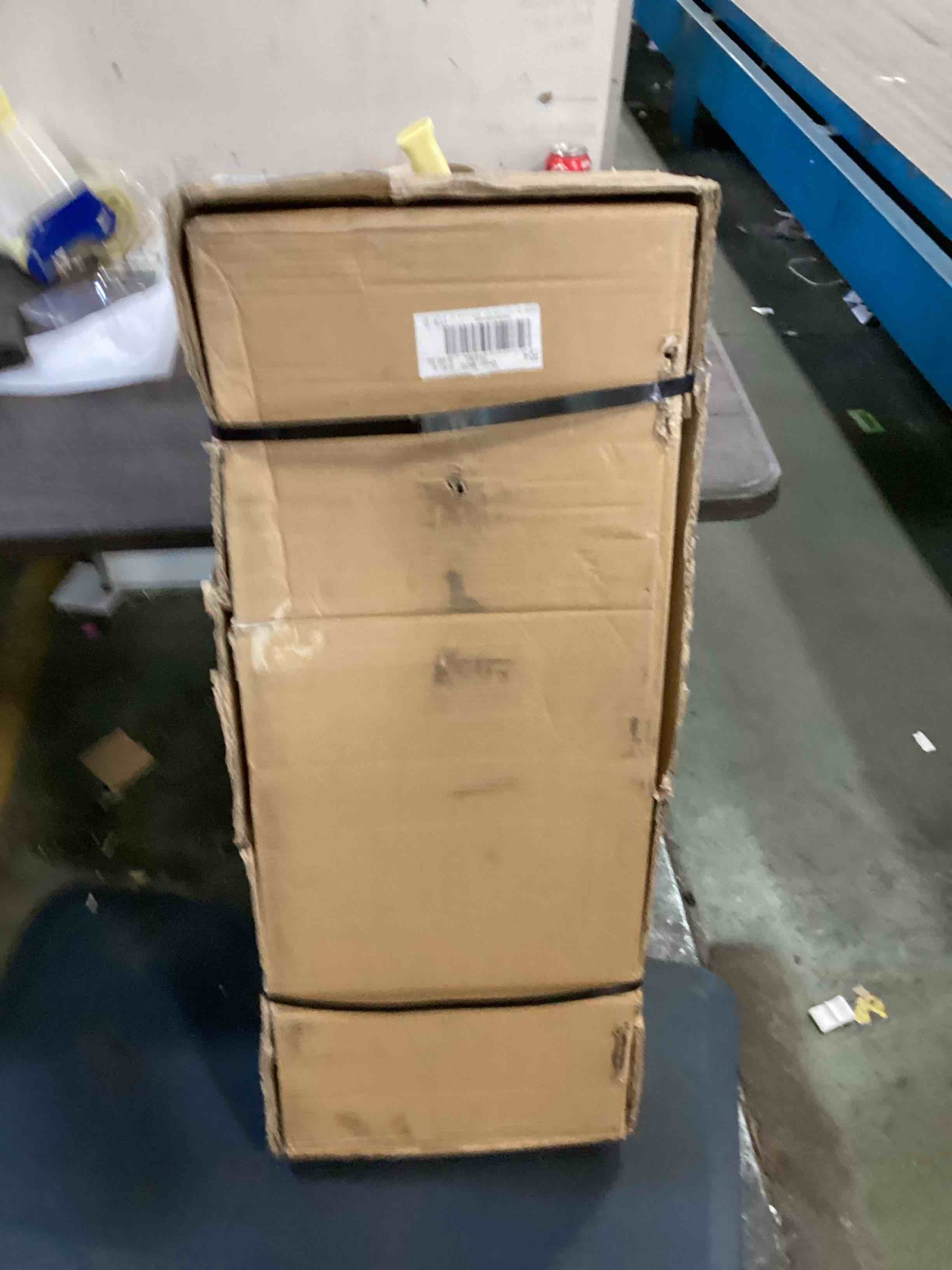 https://s3.amazonaws.com/lotting-images-prod/bidfta/ORG6174013_1714672536270.jpeg