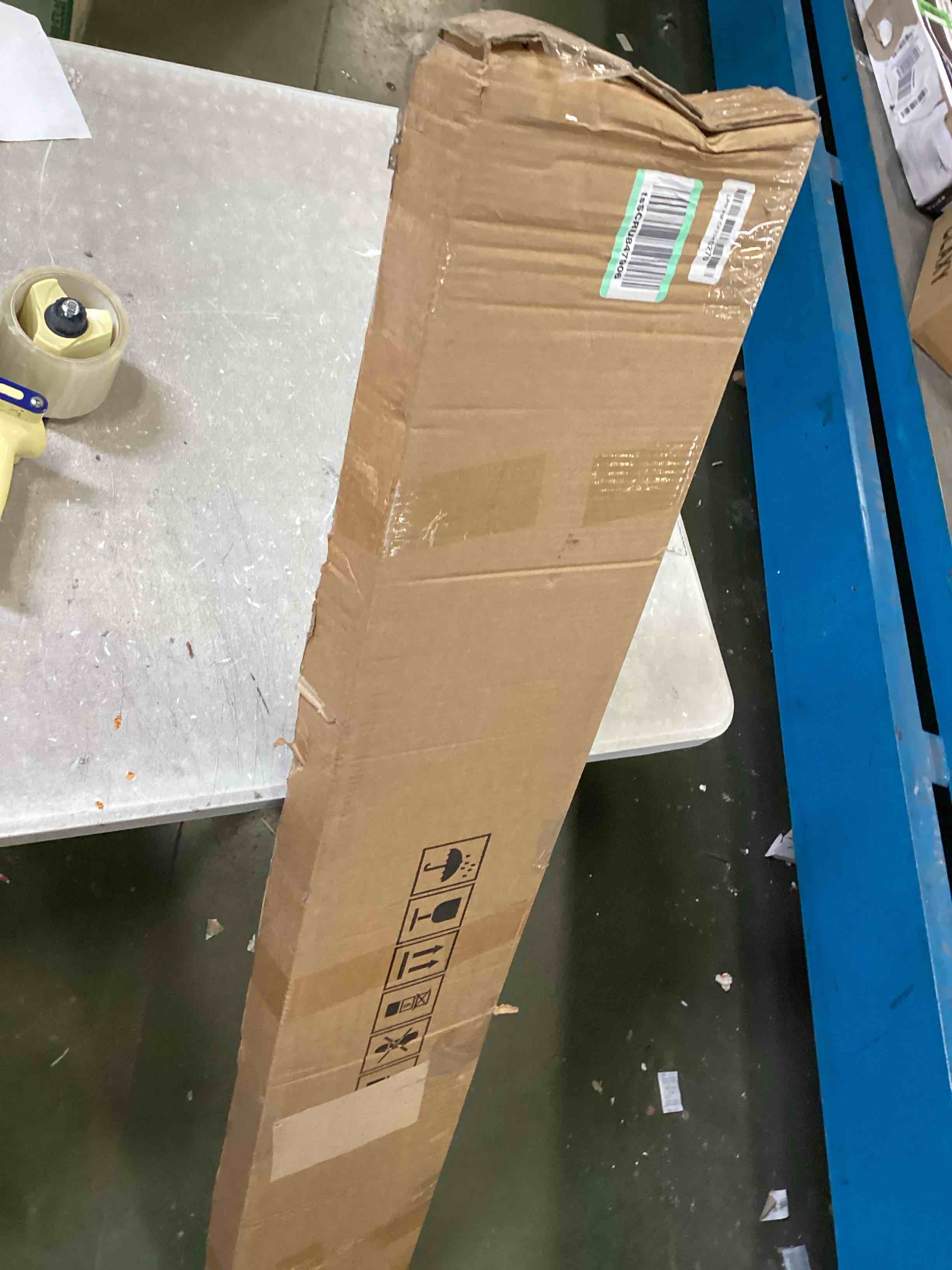 https://s3.amazonaws.com/lotting-images-prod/bidfta/ORG6174602_1713464853366.jpeg