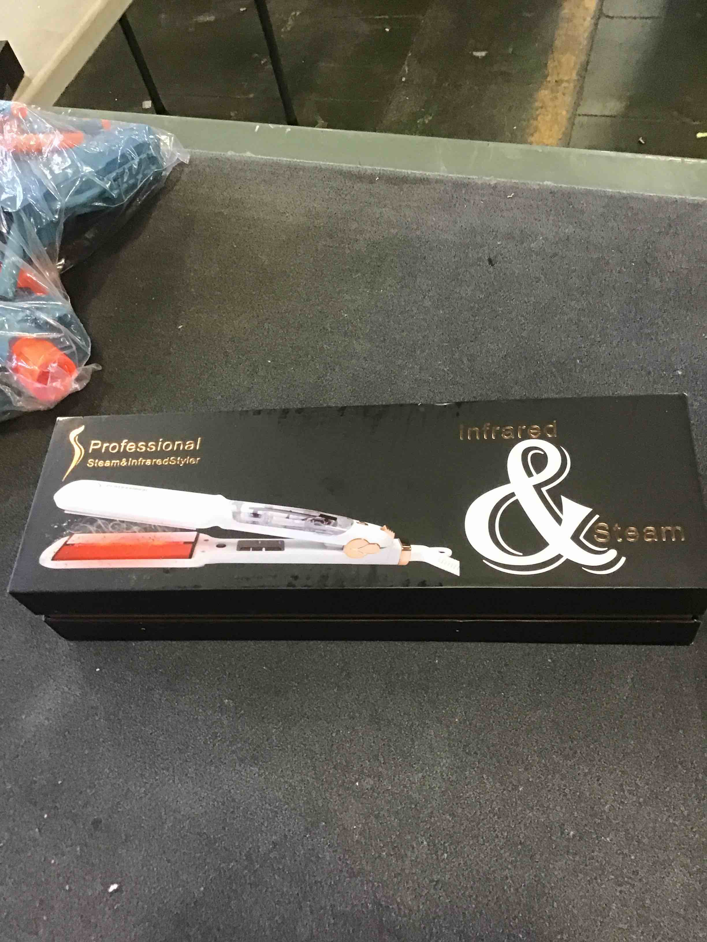 https://s3.amazonaws.com/lotting-images-prod/bidfta/ORG6188232_1713799547322.jpeg