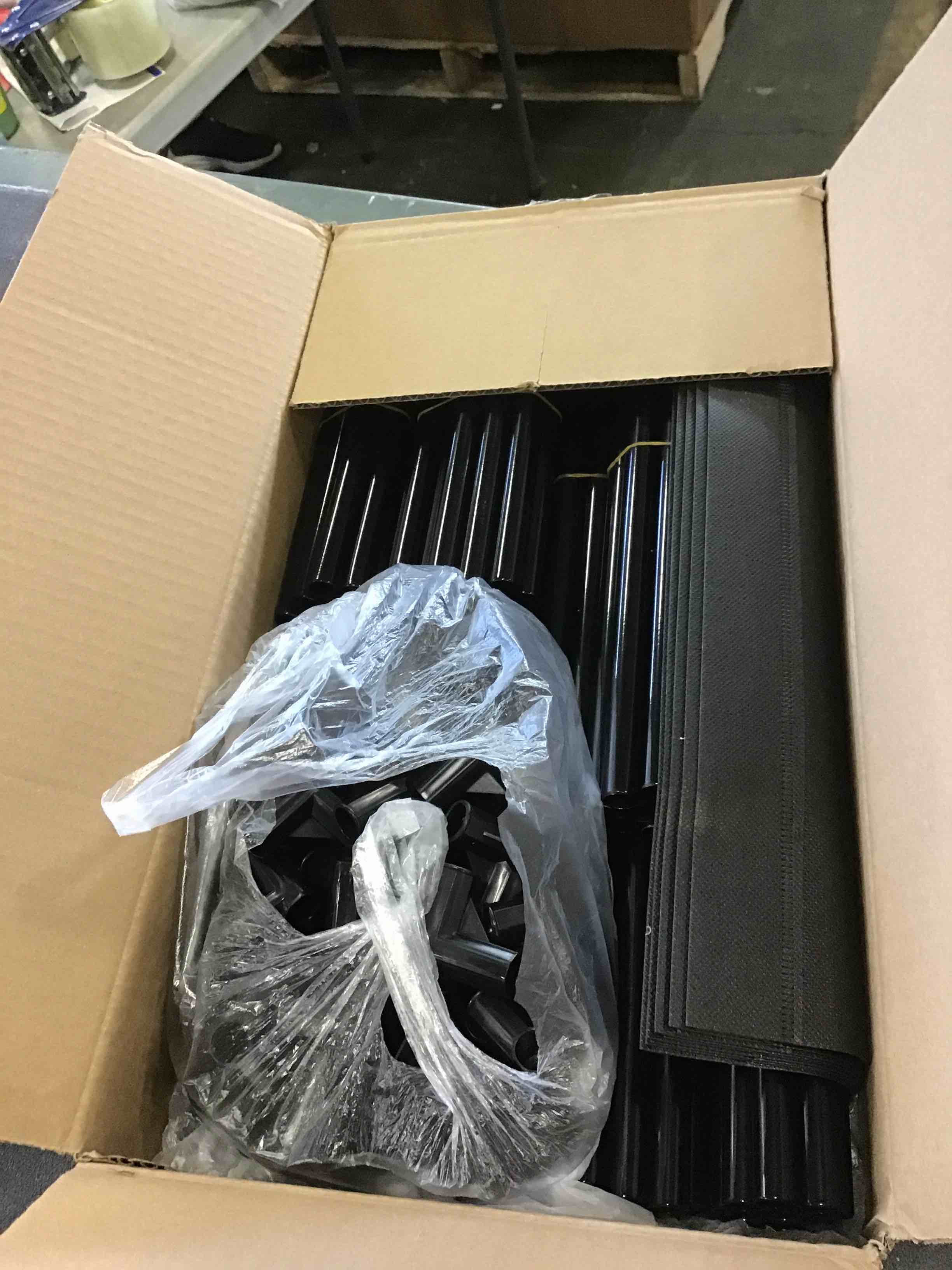 https://s3.amazonaws.com/lotting-images-prod/bidfta/ORG6188405_1713969710982.jpeg