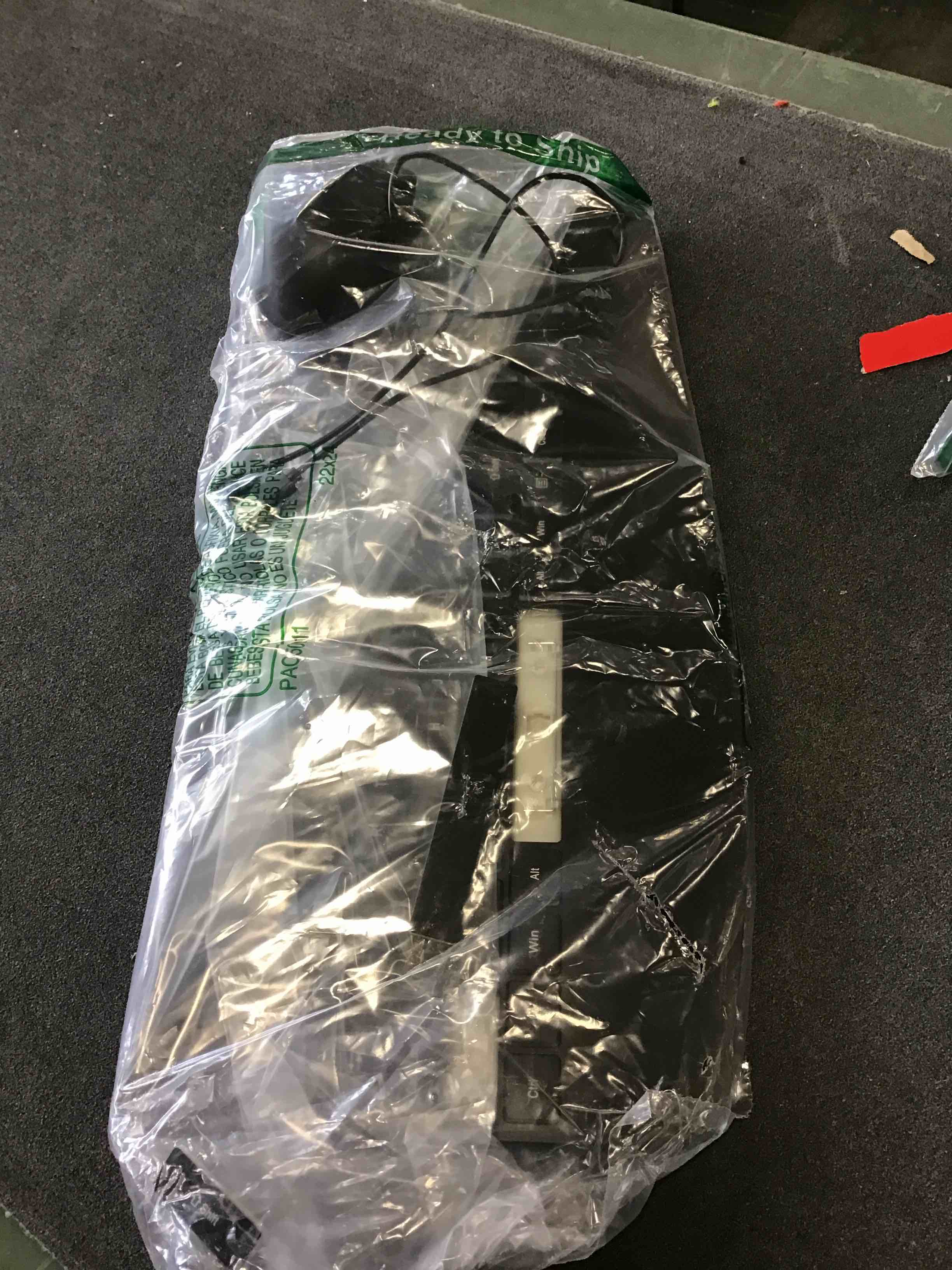 https://s3.amazonaws.com/lotting-images-prod/bidfta/ORG6188895_1714157135220.jpeg