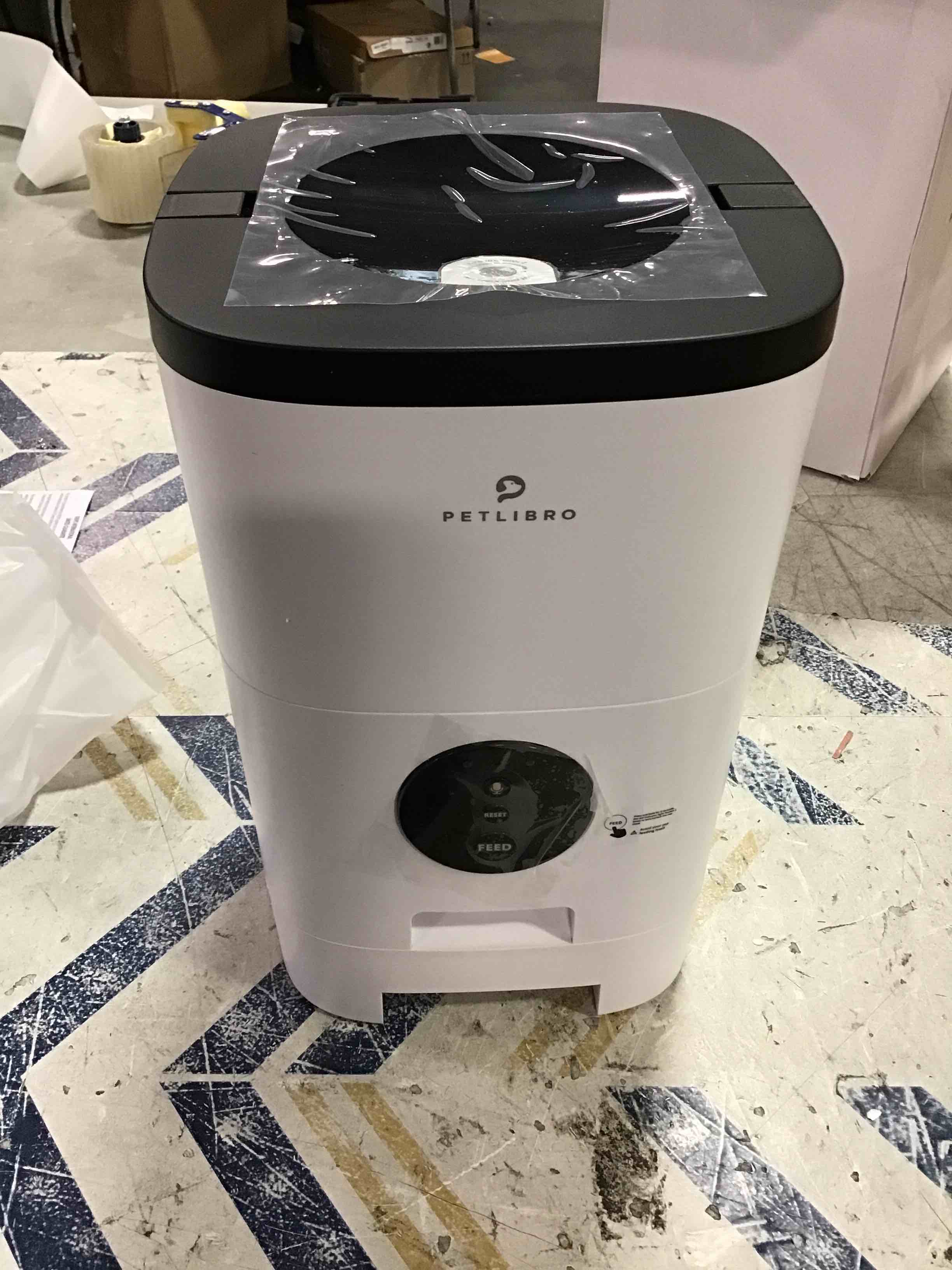 https://s3.amazonaws.com/lotting-images-prod/bidfta/ORG6189496_1713532042627.jpeg
