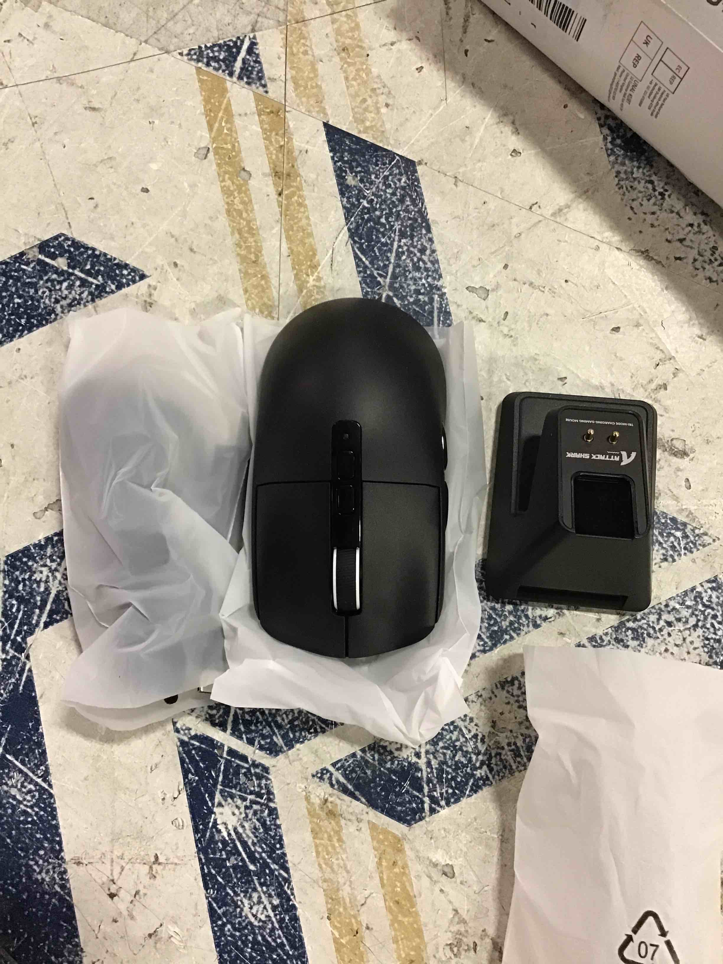 https://s3.amazonaws.com/lotting-images-prod/bidfta/ORG6189551_1713546449334.jpeg