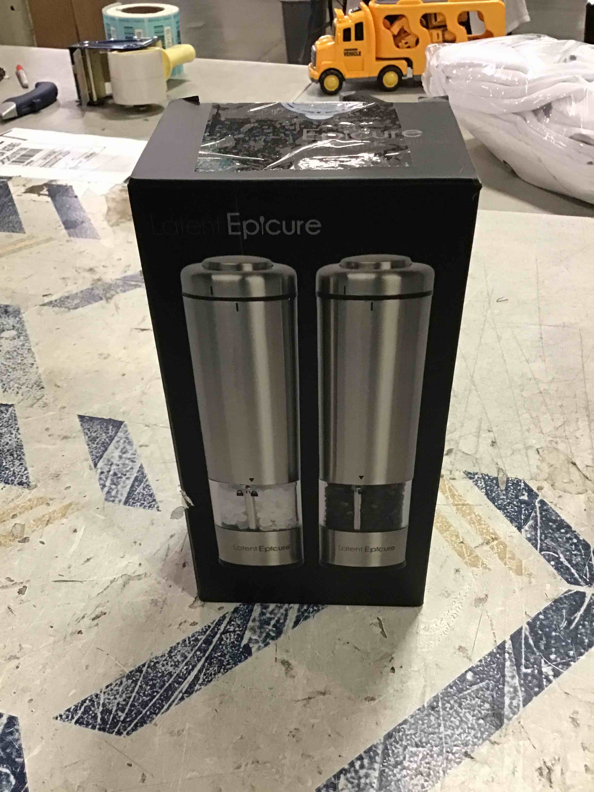 https://s3.amazonaws.com/lotting-images-prod/bidfta/ORG6189590_1713553662308.jpeg