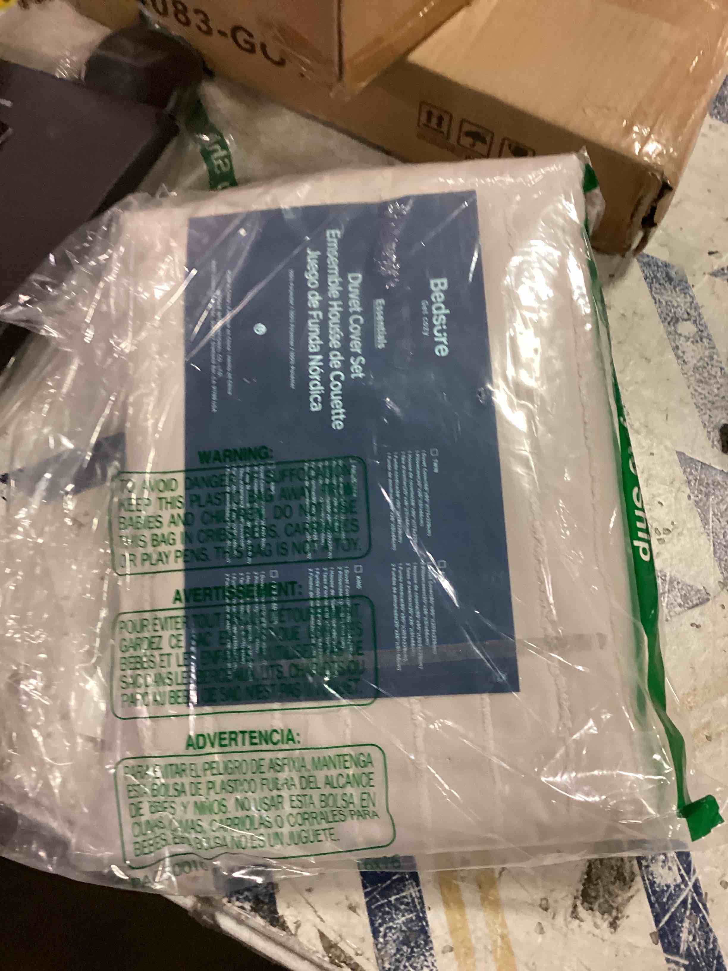 https://s3.amazonaws.com/lotting-images-prod/bidfta/ORG6189663_1713794175739.jpeg