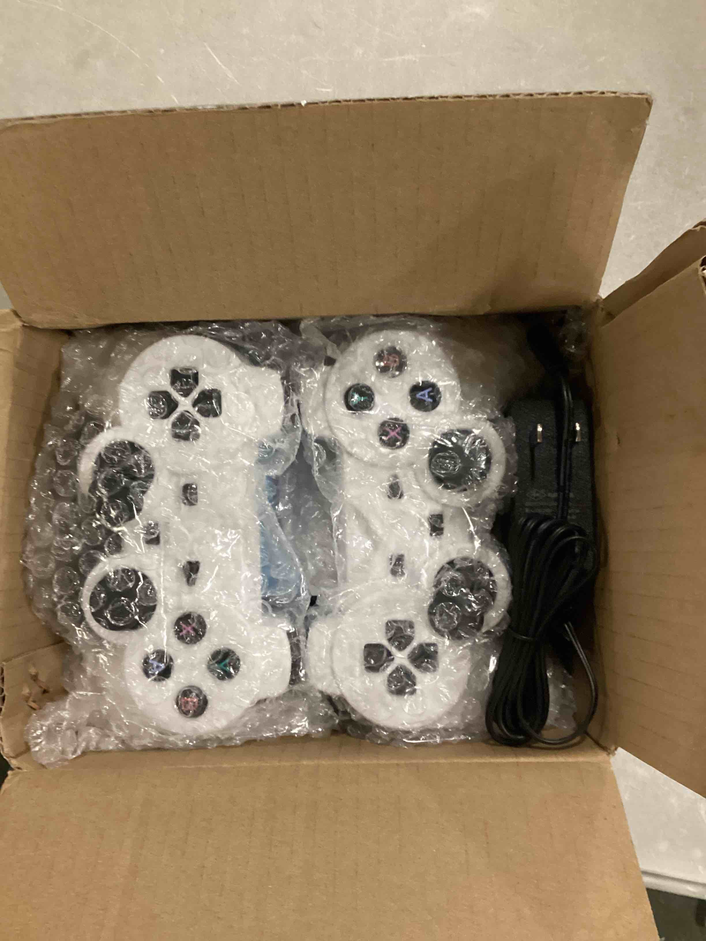 https://s3.amazonaws.com/lotting-images-prod/bidfta/ORG6190453_1714592190348.jpeg