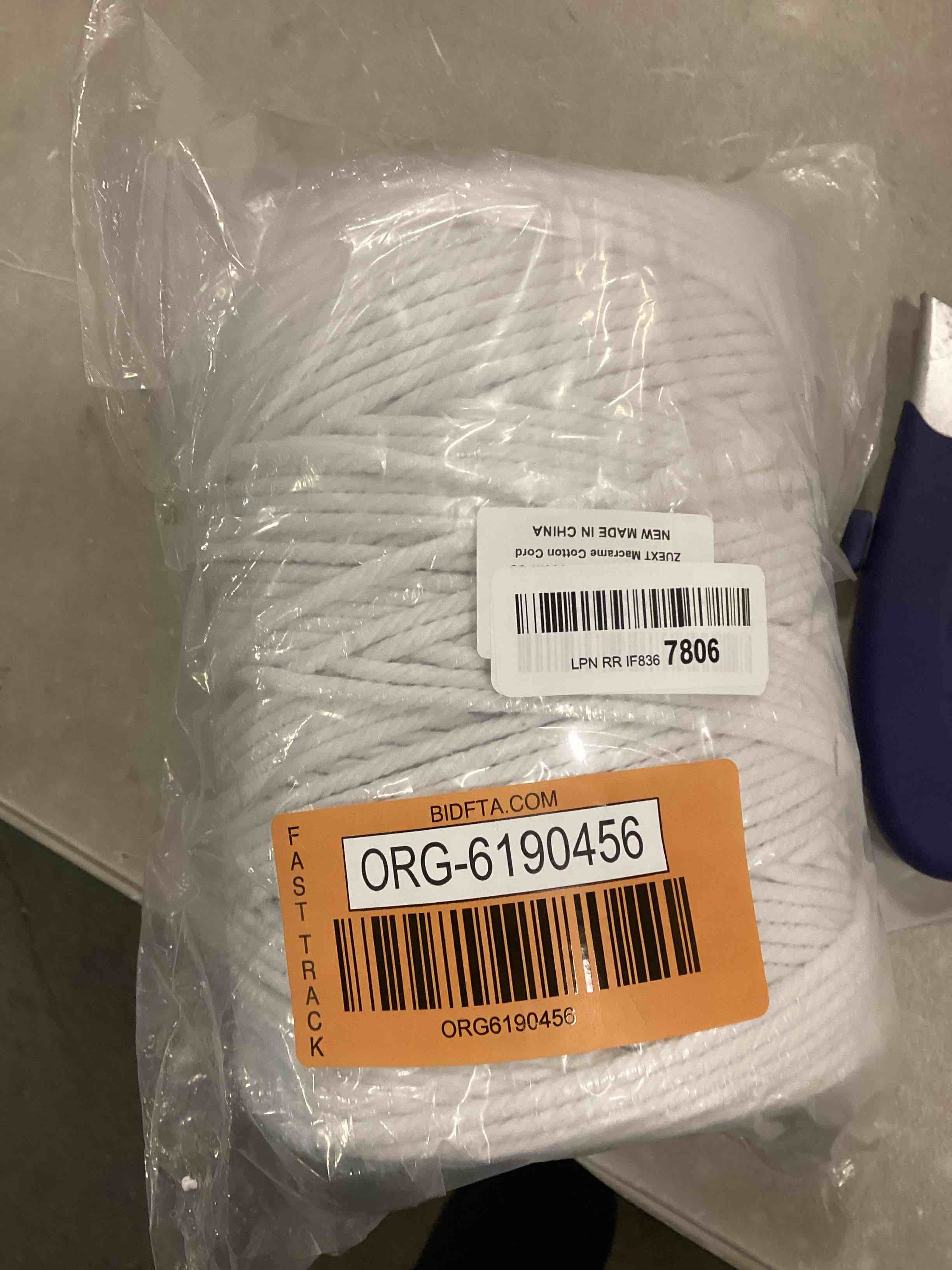 https://s3.amazonaws.com/lotting-images-prod/bidfta/ORG6190456_1714592447448.jpeg