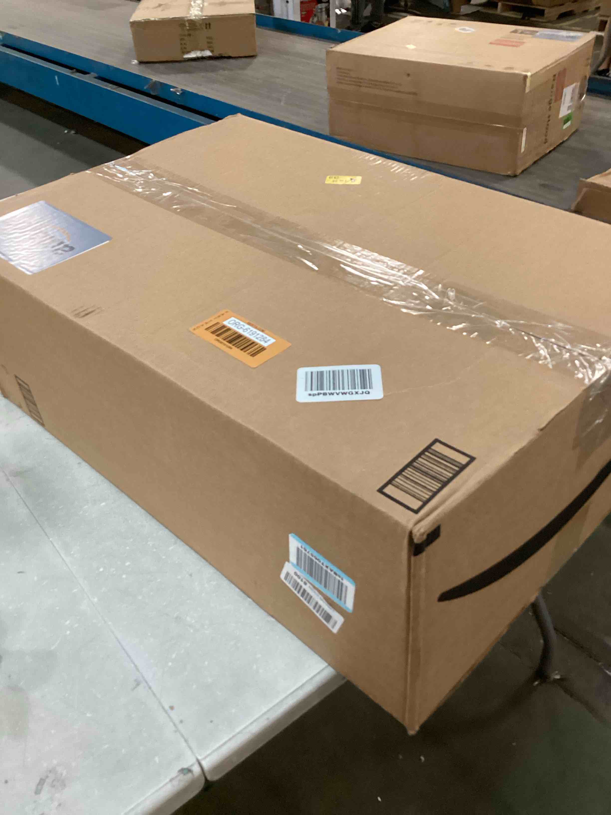 https://s3.amazonaws.com/lotting-images-prod/bidfta/ORG6191284_1713540108988.jpeg