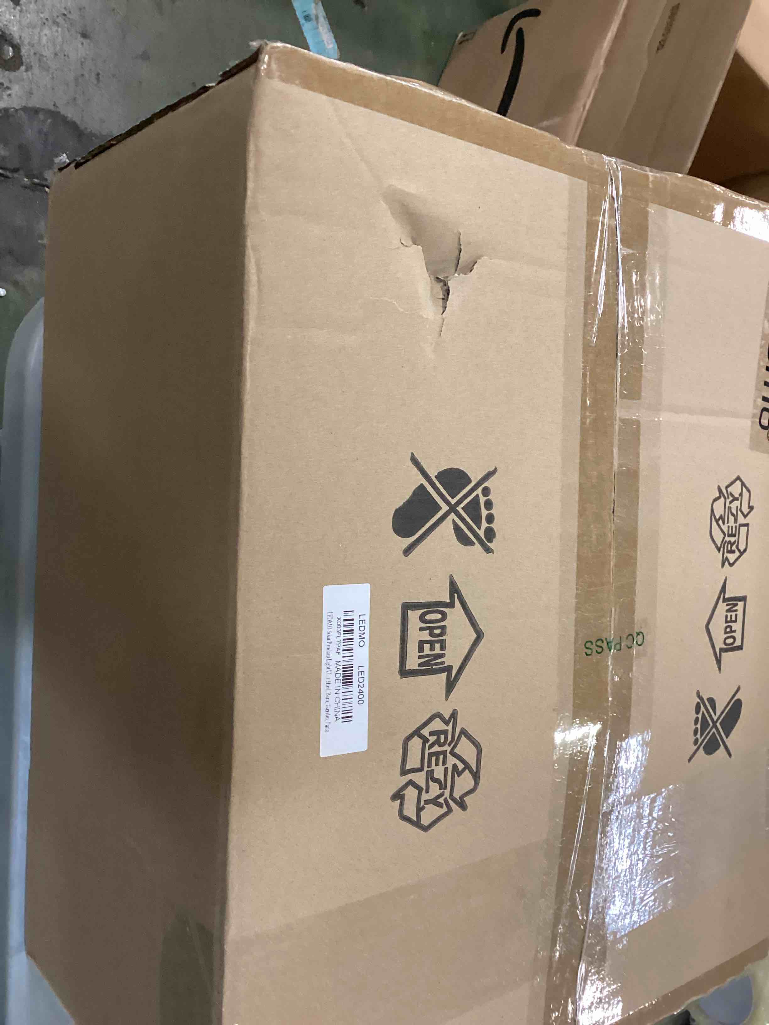https://s3.amazonaws.com/lotting-images-prod/bidfta/ORG6191475_1713964632173.jpeg