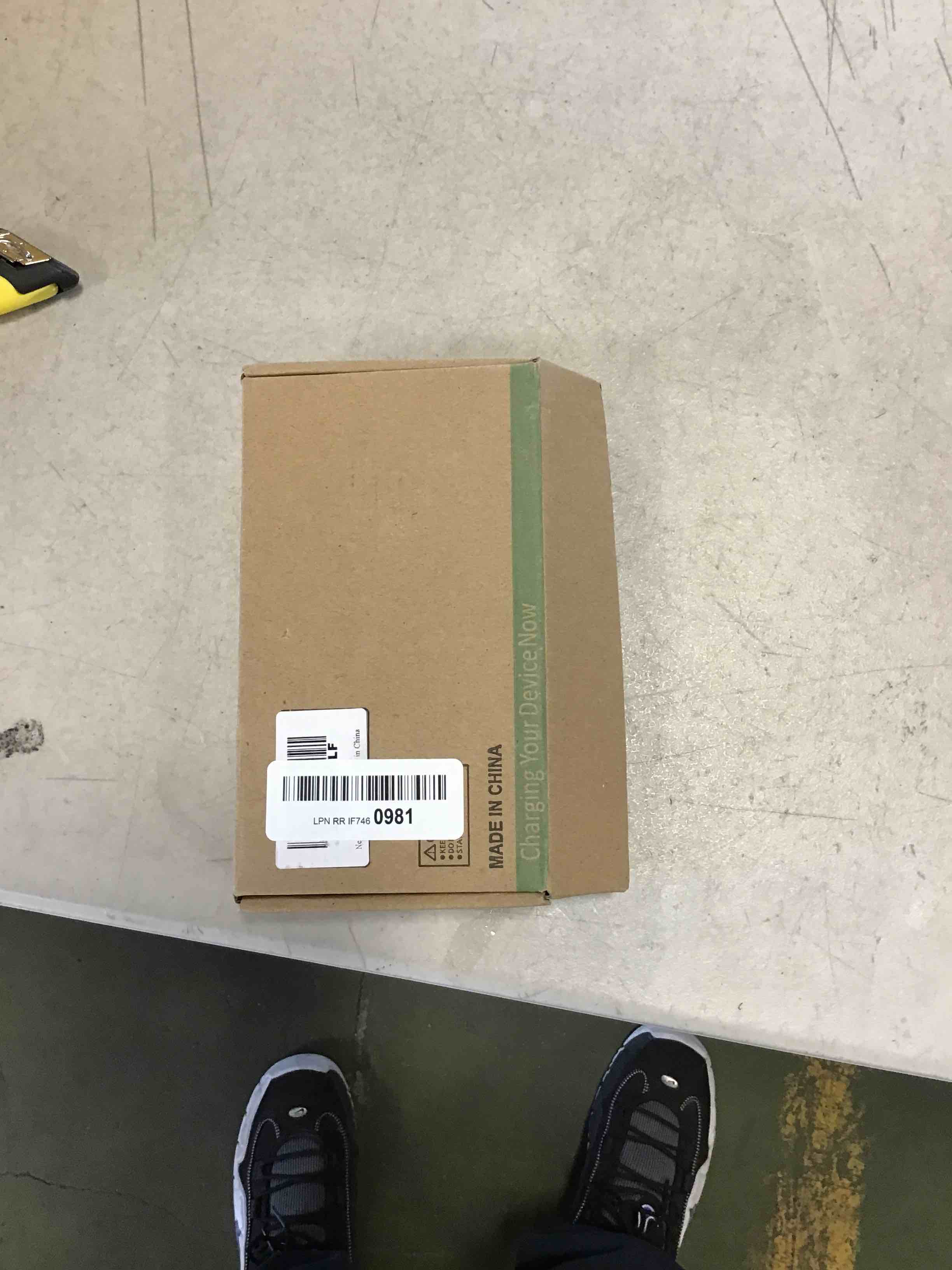 https://s3.amazonaws.com/lotting-images-prod/bidfta/ORG6194273_1713295133740.jpeg