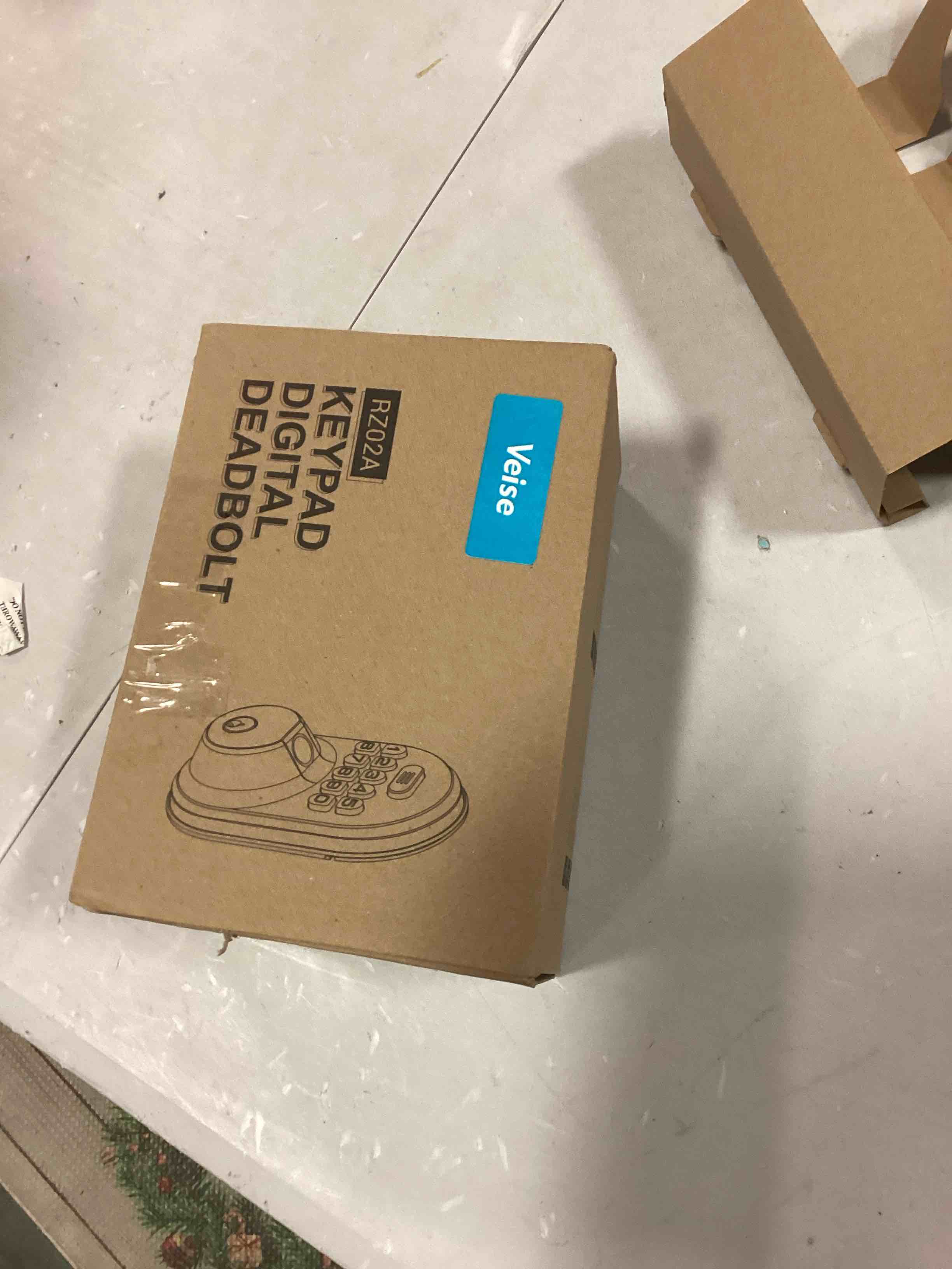 https://s3.amazonaws.com/lotting-images-prod/bidfta/ORG6196012_1714765333390.jpeg