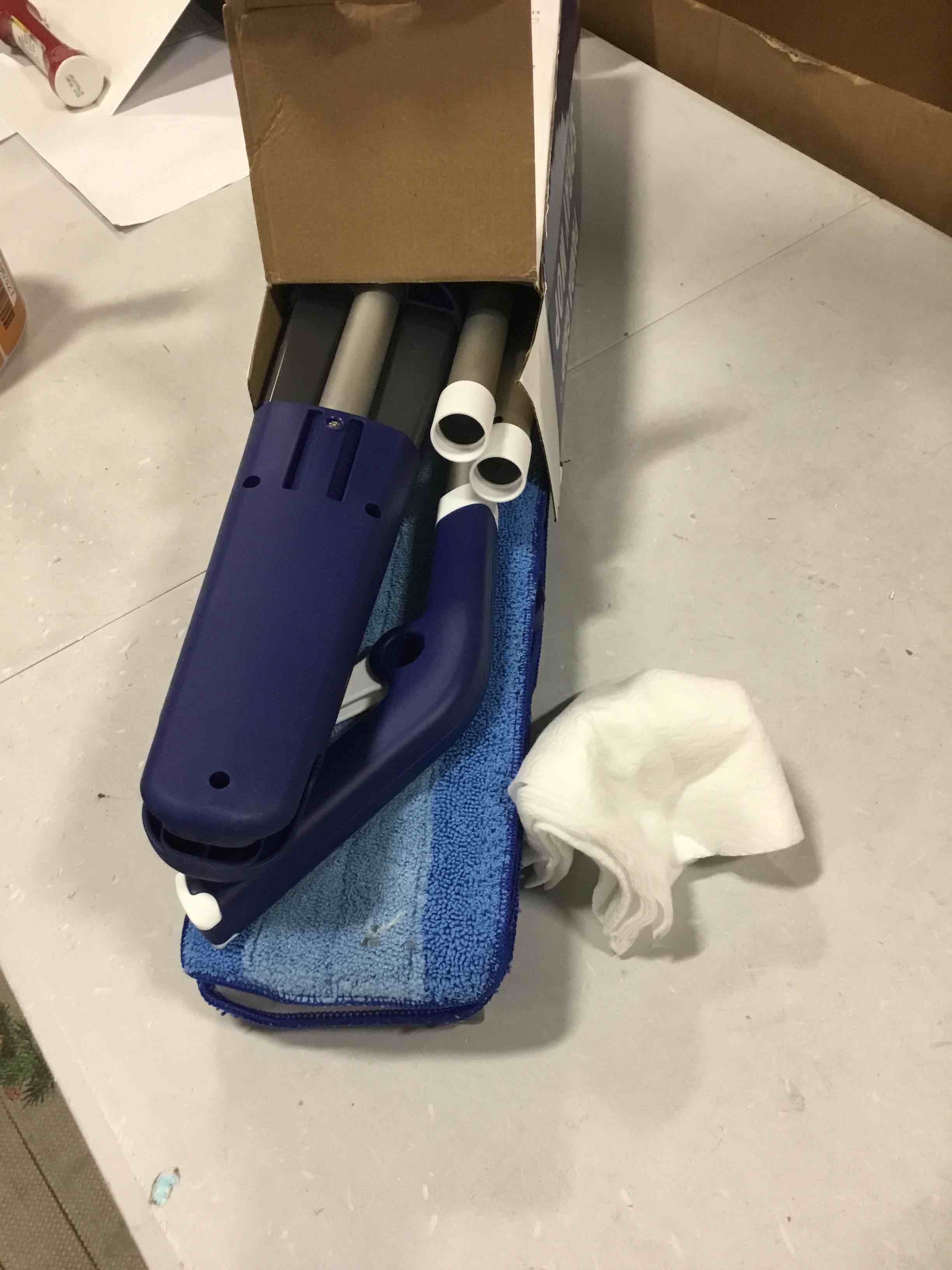 https://s3.amazonaws.com/lotting-images-prod/bidfta/ORG6196326_1715110729143.jpeg