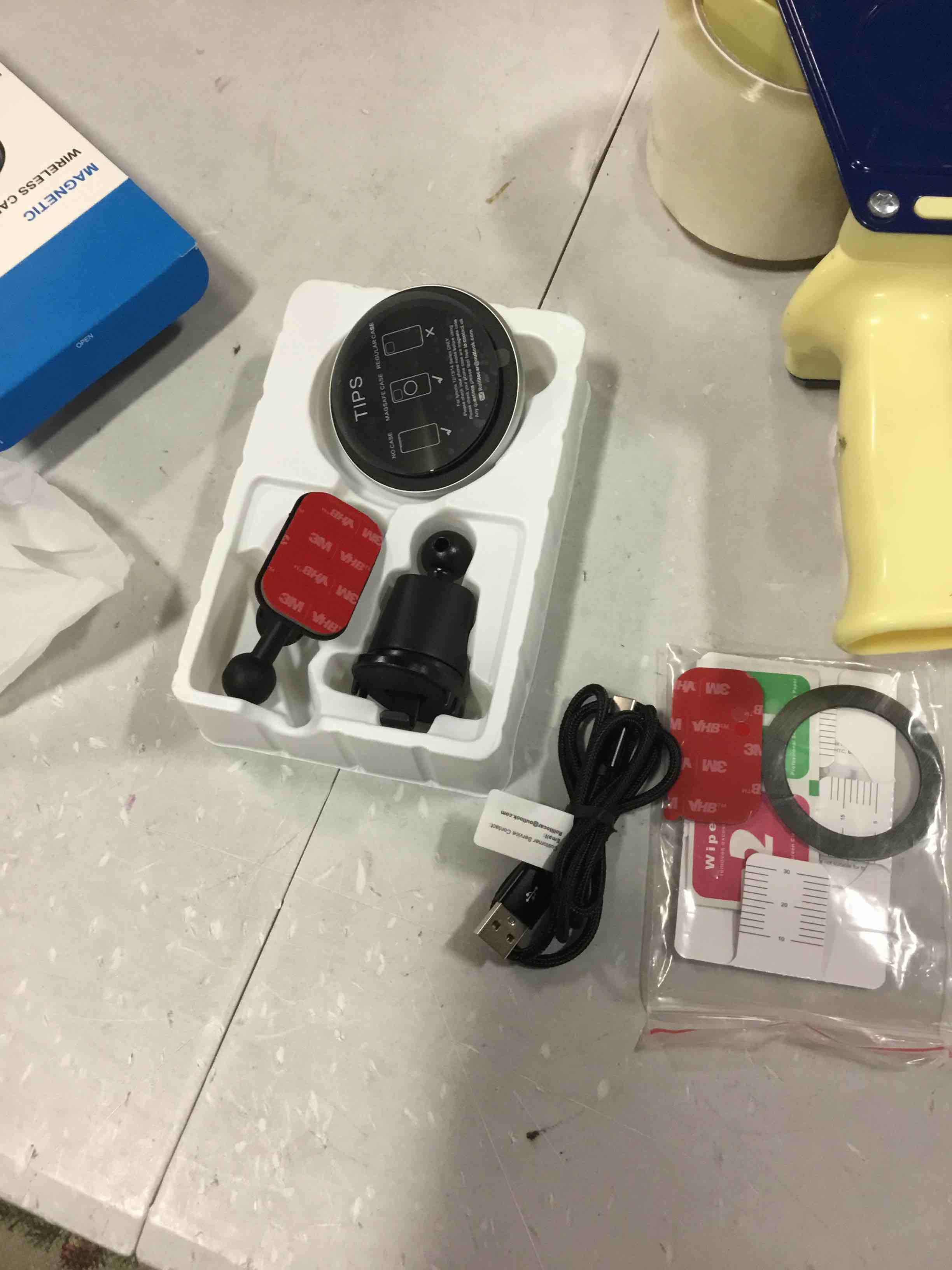 https://s3.amazonaws.com/lotting-images-prod/bidfta/ORG6196331_1715111160702.jpeg