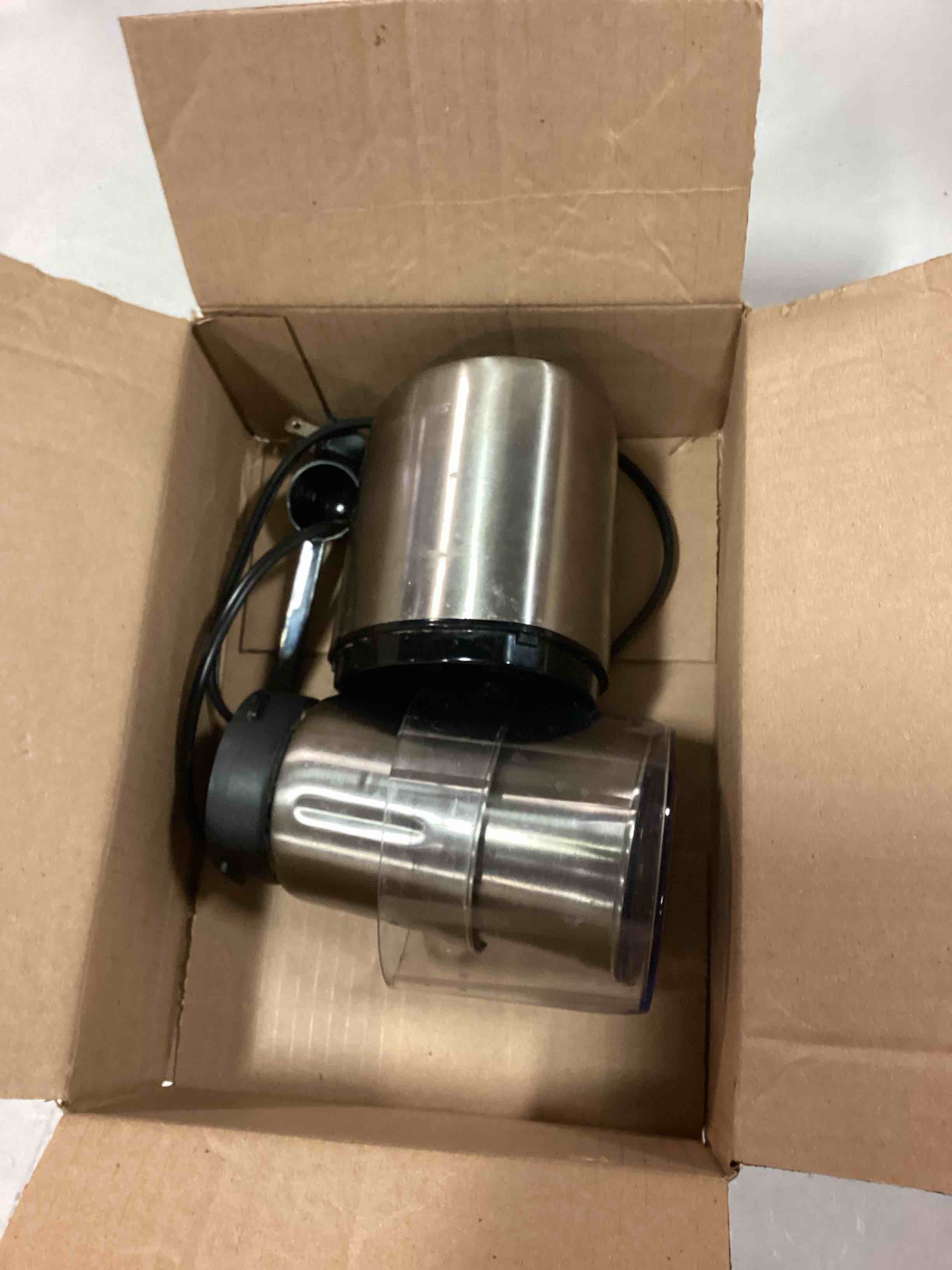 https://s3.amazonaws.com/lotting-images-prod/bidfta/ORG6196359_1715170267224.jpeg
