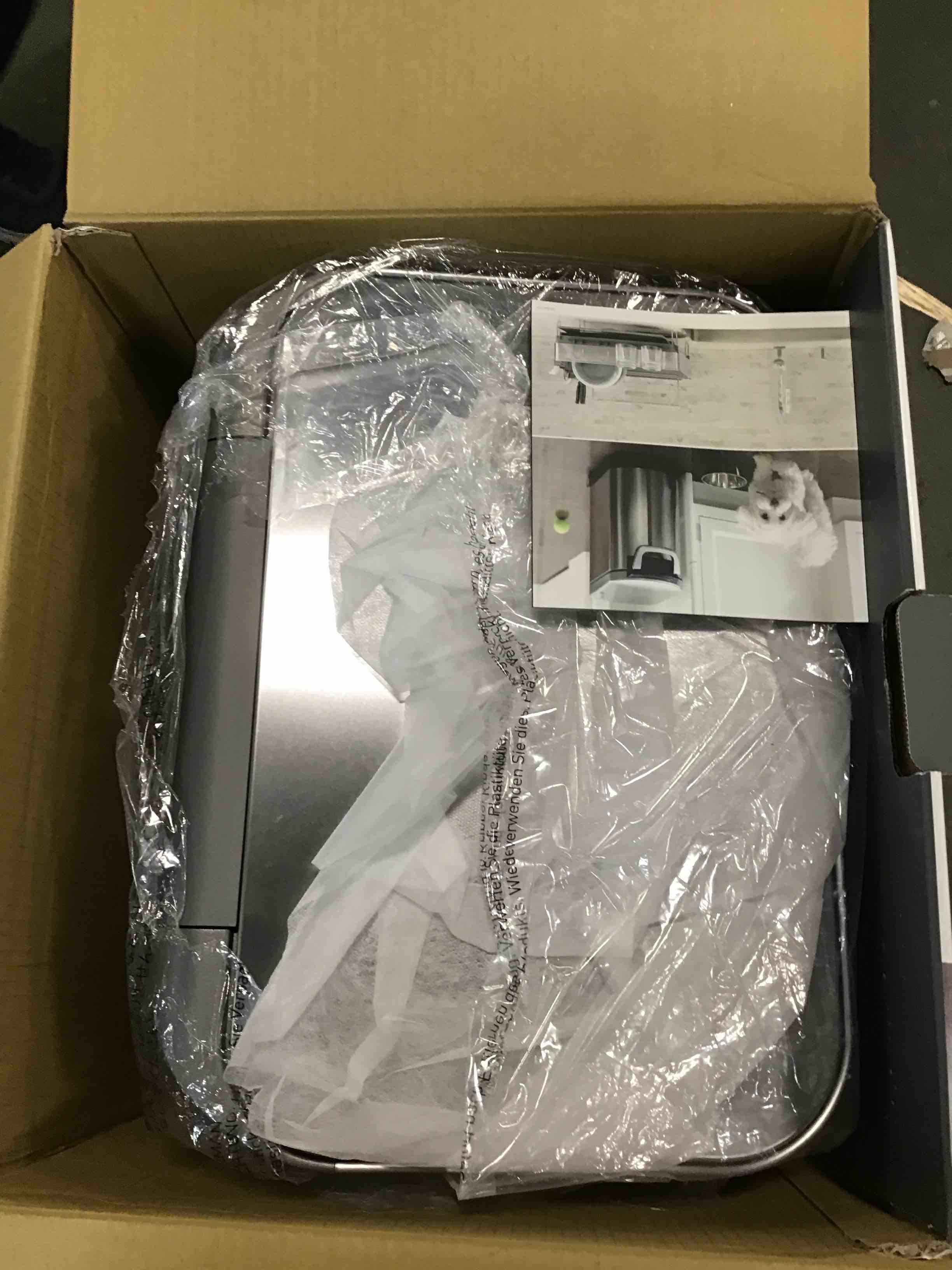 https://s3.amazonaws.com/lotting-images-prod/bidfta/ORG6196690_1715353981151.jpeg