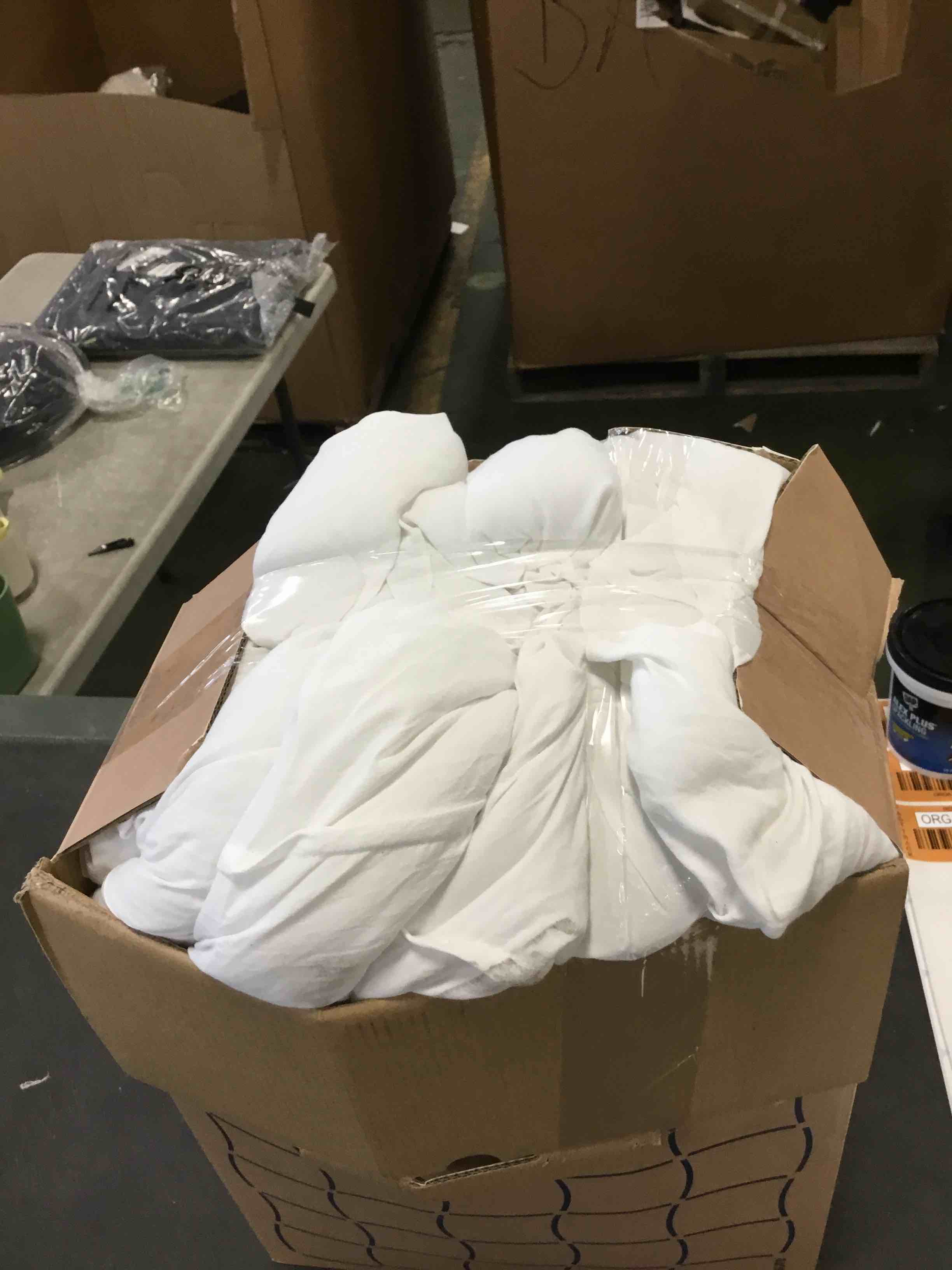 https://s3.amazonaws.com/lotting-images-prod/bidfta/ORG6197340_1715783359558.jpeg
