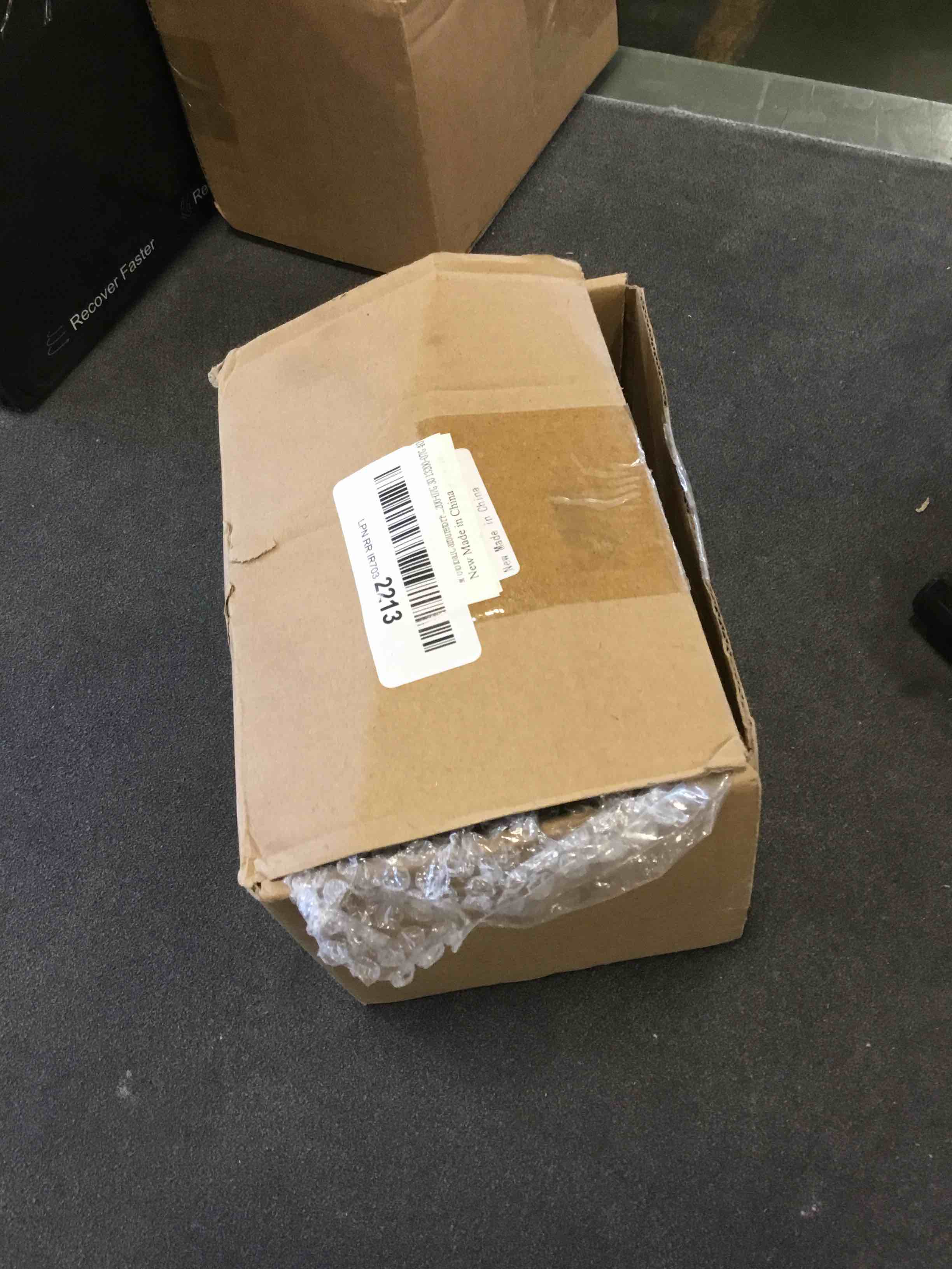https://s3.amazonaws.com/lotting-images-prod/bidfta/ORG6197679_1715872880931.jpeg