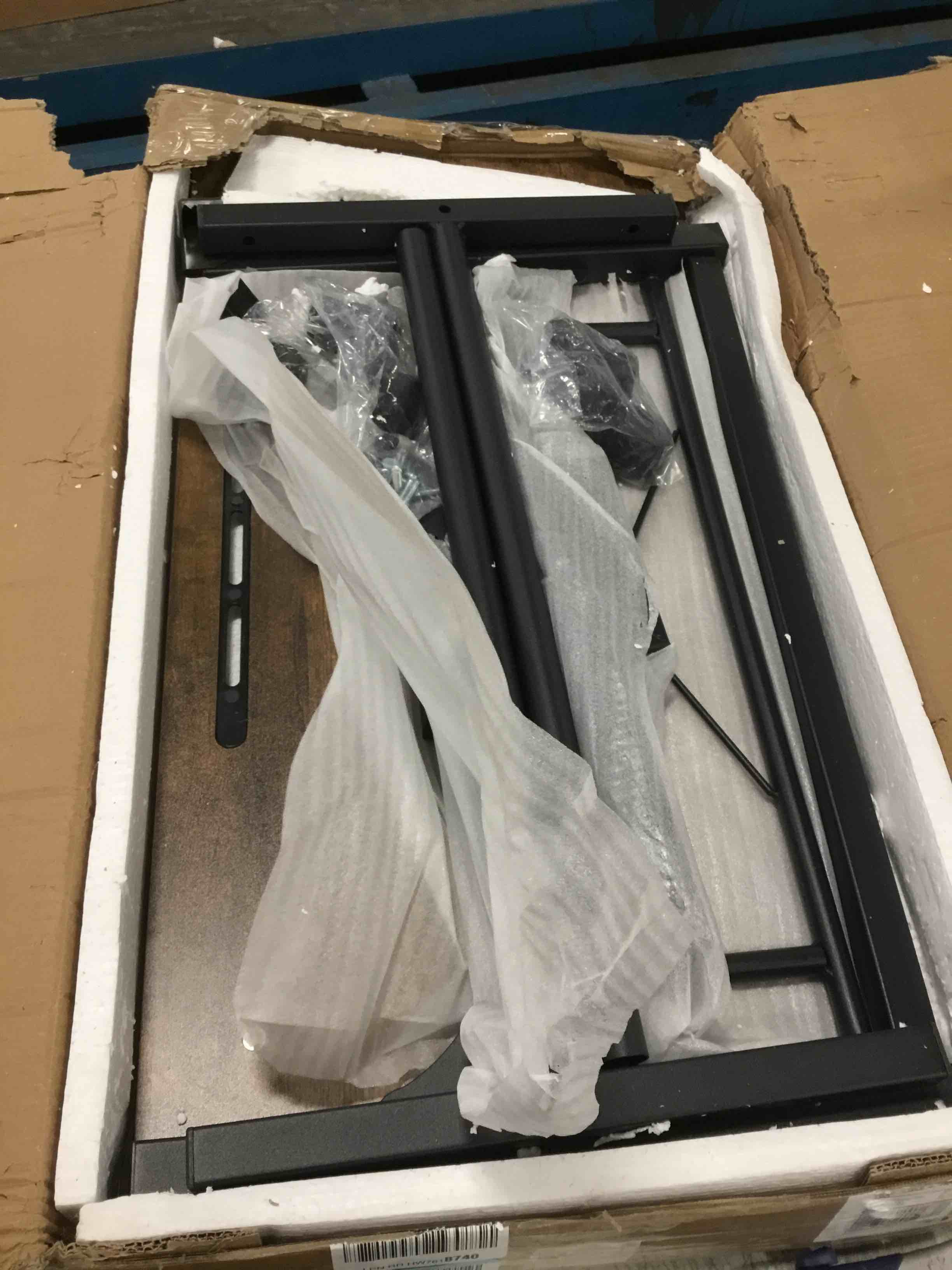 https://s3.amazonaws.com/lotting-images-prod/bidfta/ORG6198347_1716471305828.jpeg