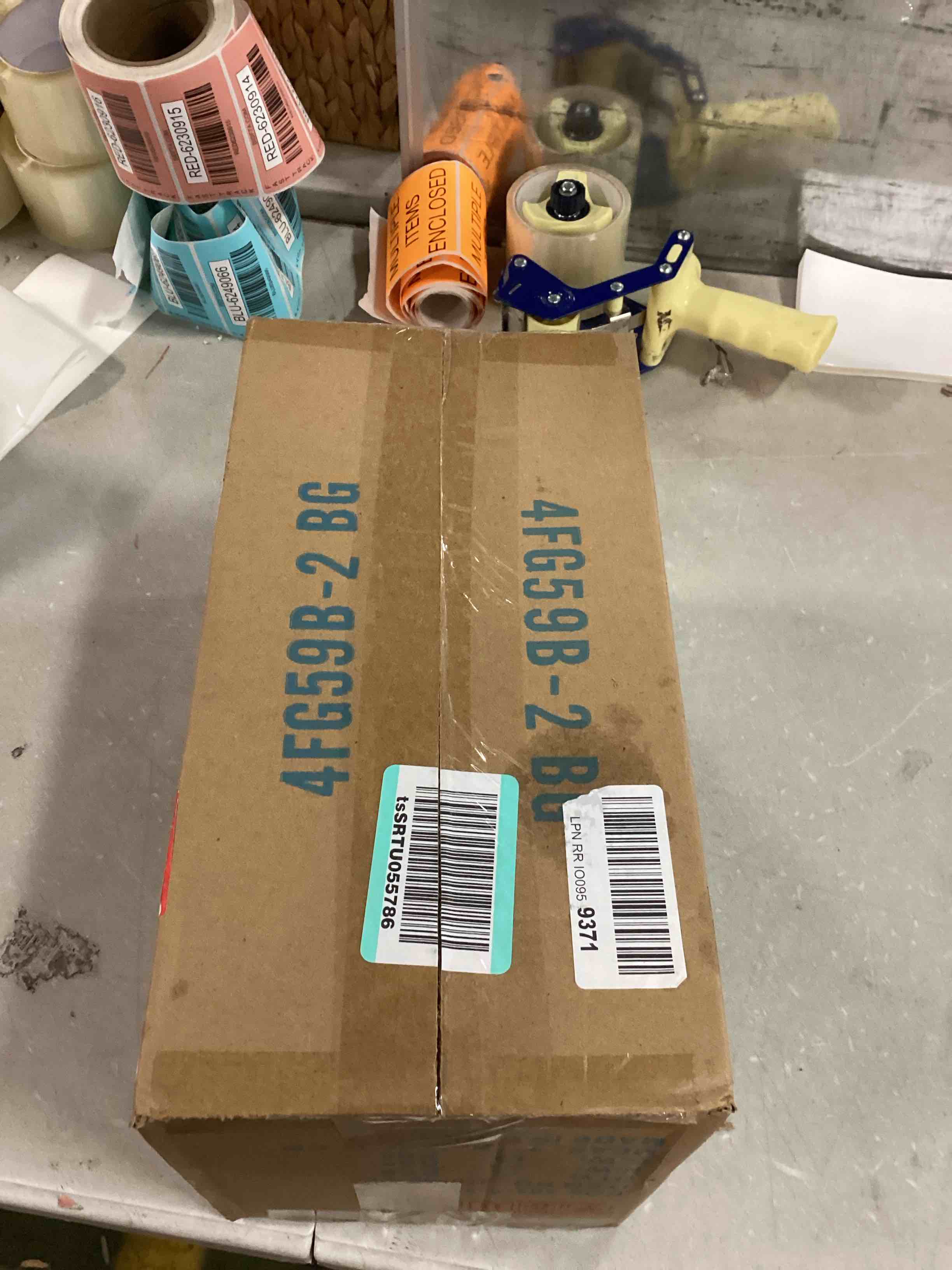 https://s3.amazonaws.com/lotting-images-prod/bidfta/ORG6198651_1714389494572.jpeg