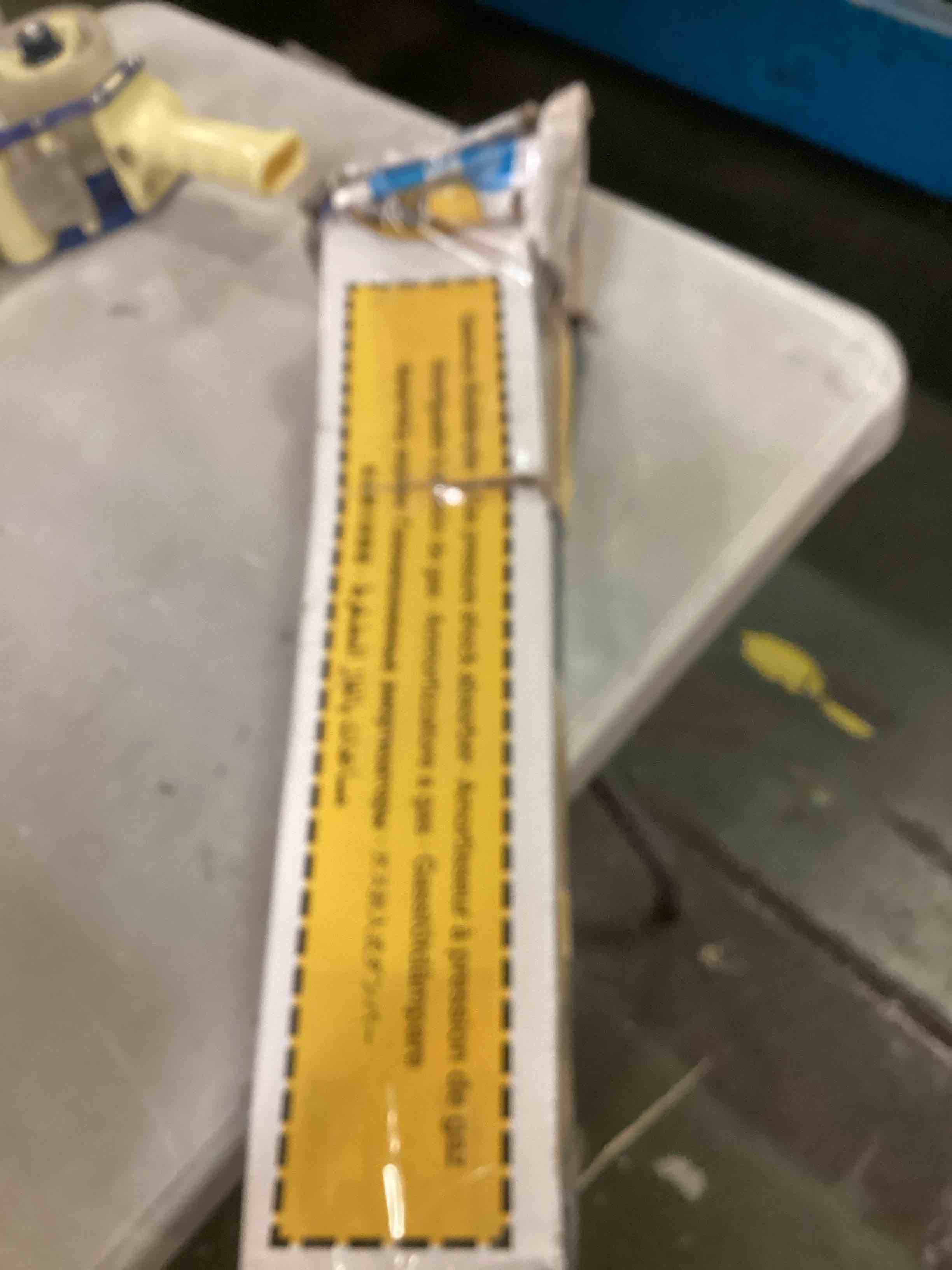 https://s3.amazonaws.com/lotting-images-prod/bidfta/ORG6198731_1714400410389.jpeg