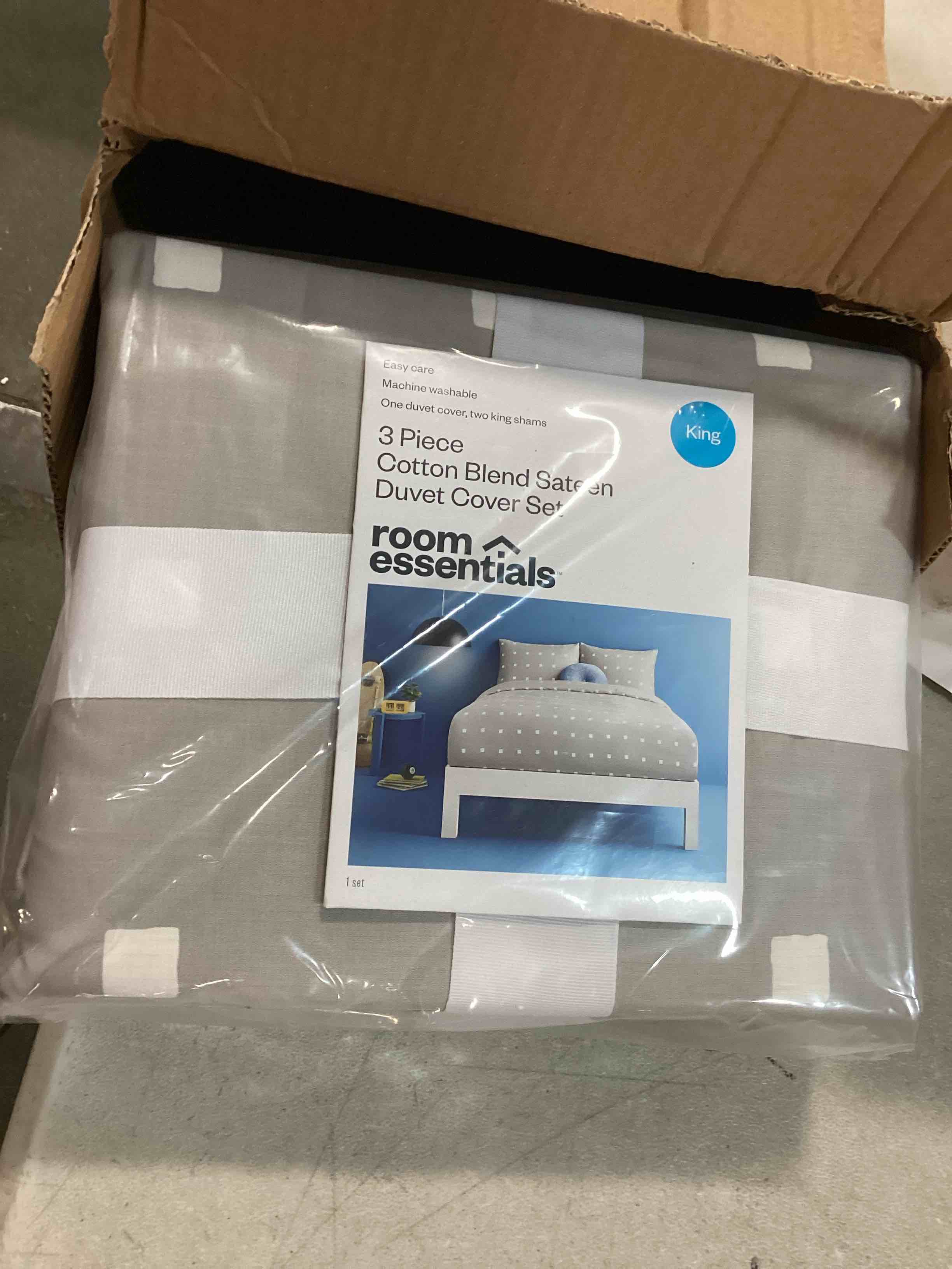 https://s3.amazonaws.com/lotting-images-prod/bidfta/ORG6199422_1714652749808.jpeg
