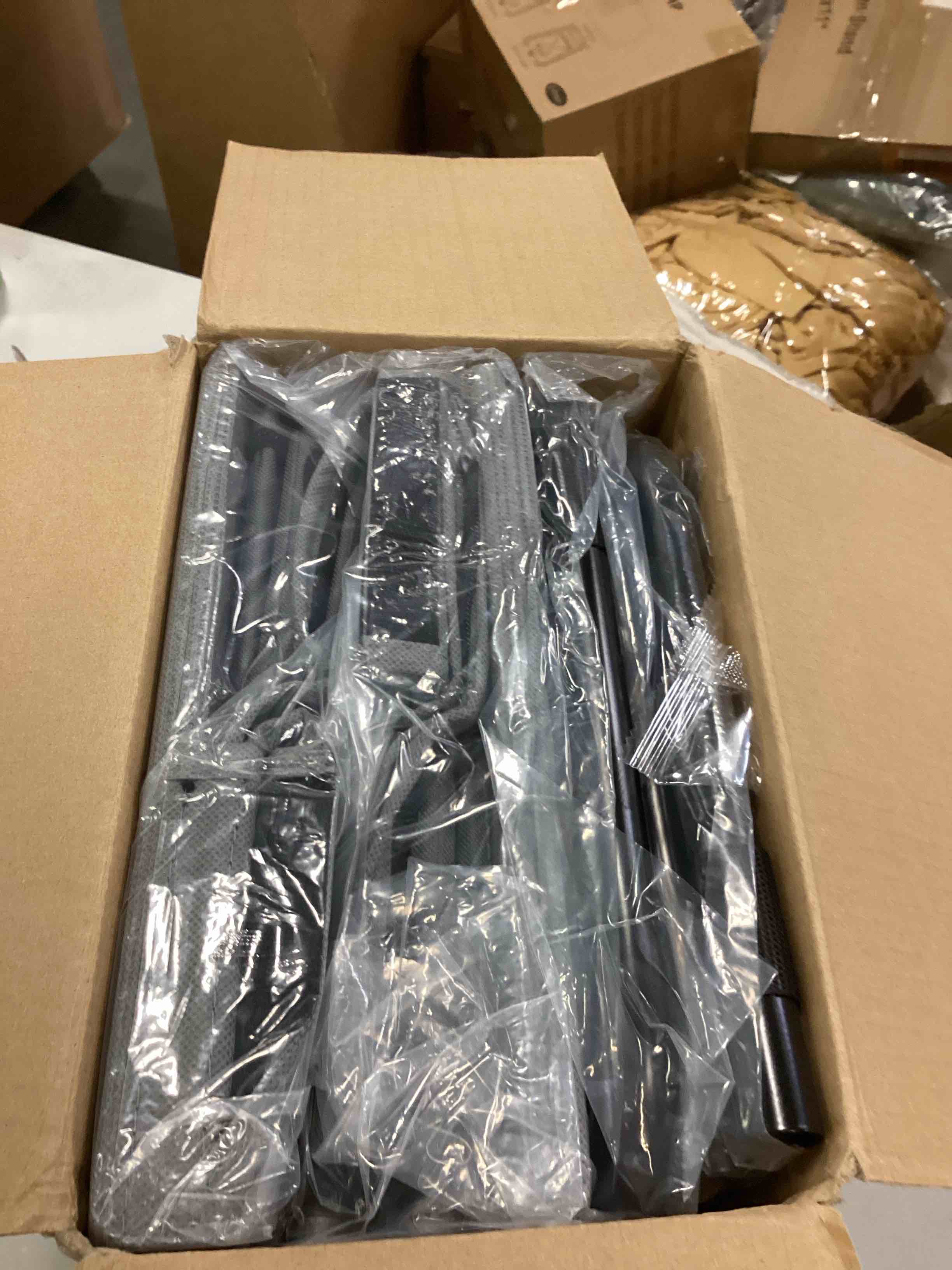 https://s3.amazonaws.com/lotting-images-prod/bidfta/ORG6200010_1714056255588.jpeg
