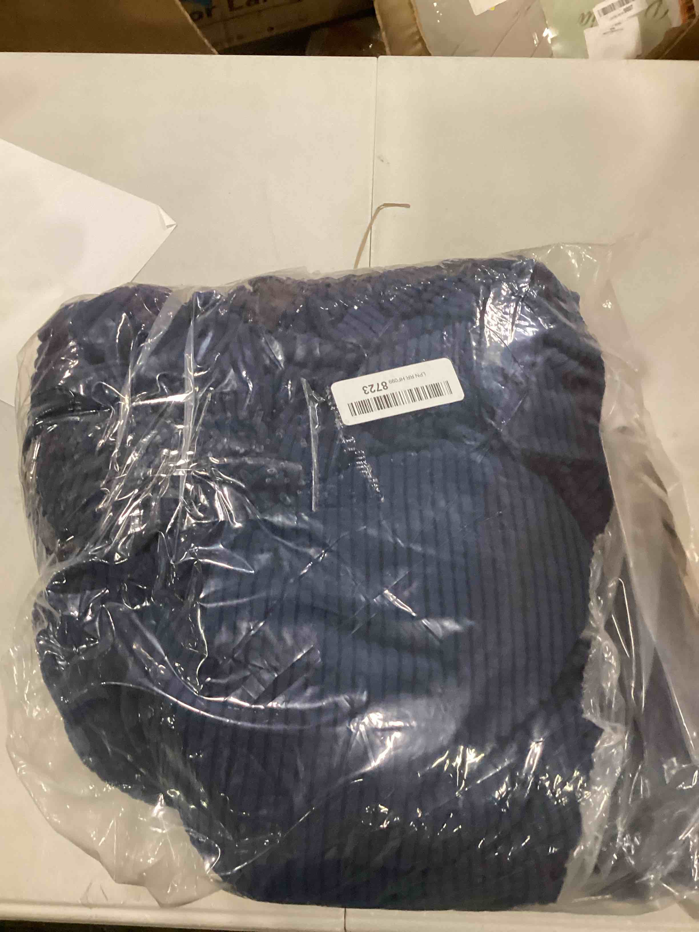 https://s3.amazonaws.com/lotting-images-prod/bidfta/ORG6200035_1714058827412.jpeg