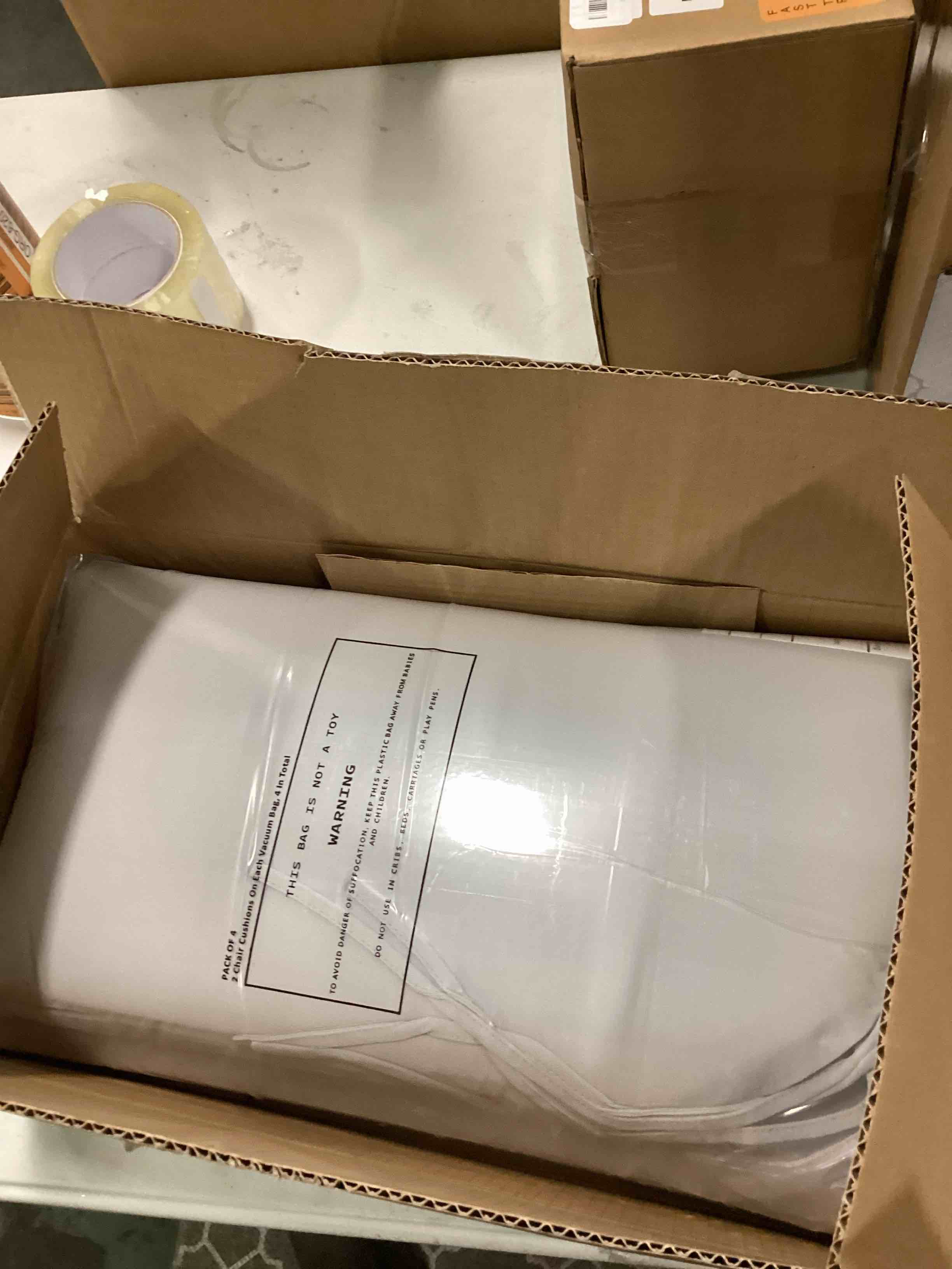 https://s3.amazonaws.com/lotting-images-prod/bidfta/ORG6201159_1714997715262.jpeg