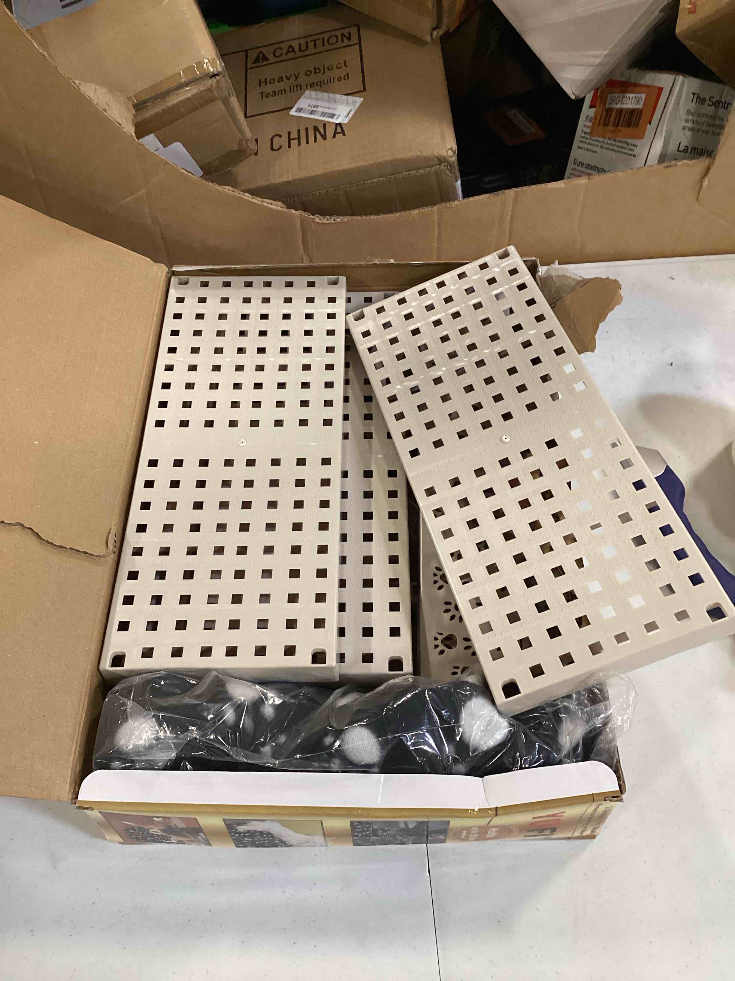 https://s3.amazonaws.com/lotting-images-prod/bidfta/ORG6201823_1714584862095.jpeg