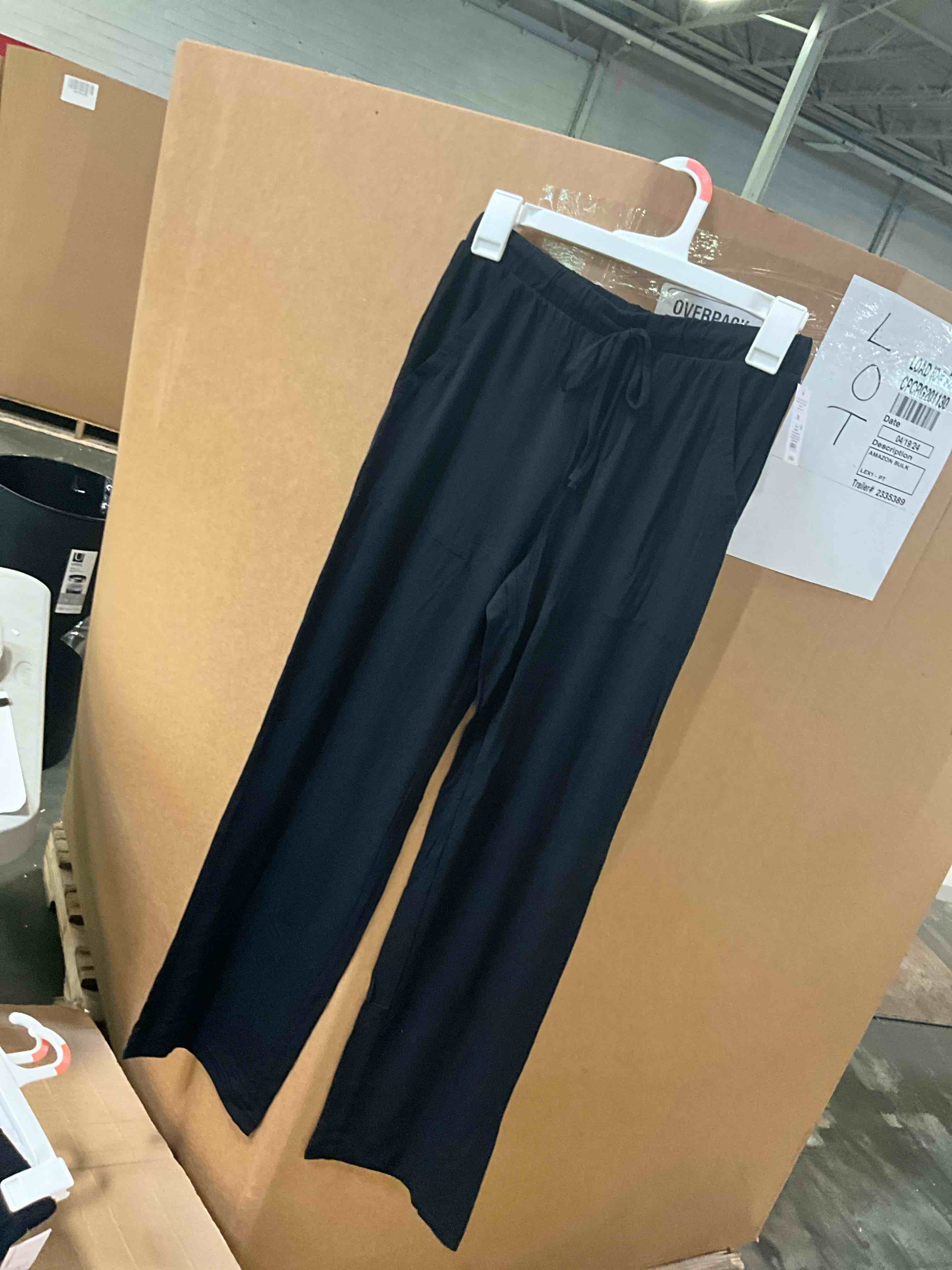 https://s3.amazonaws.com/lotting-images-prod/bidfta/ORG6202590_1715798715849.jpeg