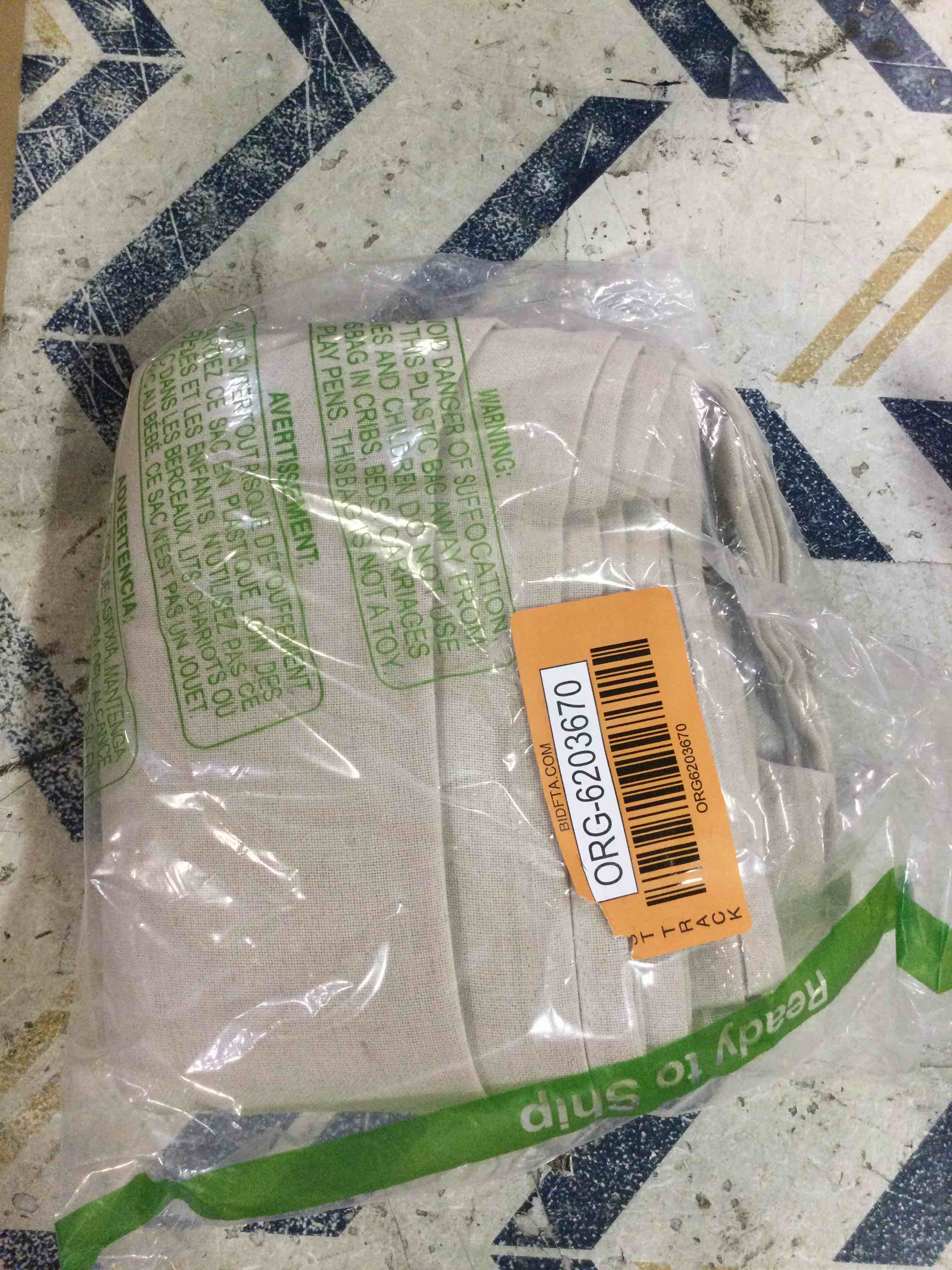 https://s3.amazonaws.com/lotting-images-prod/bidfta/ORG6203670_1715874728365.jpeg