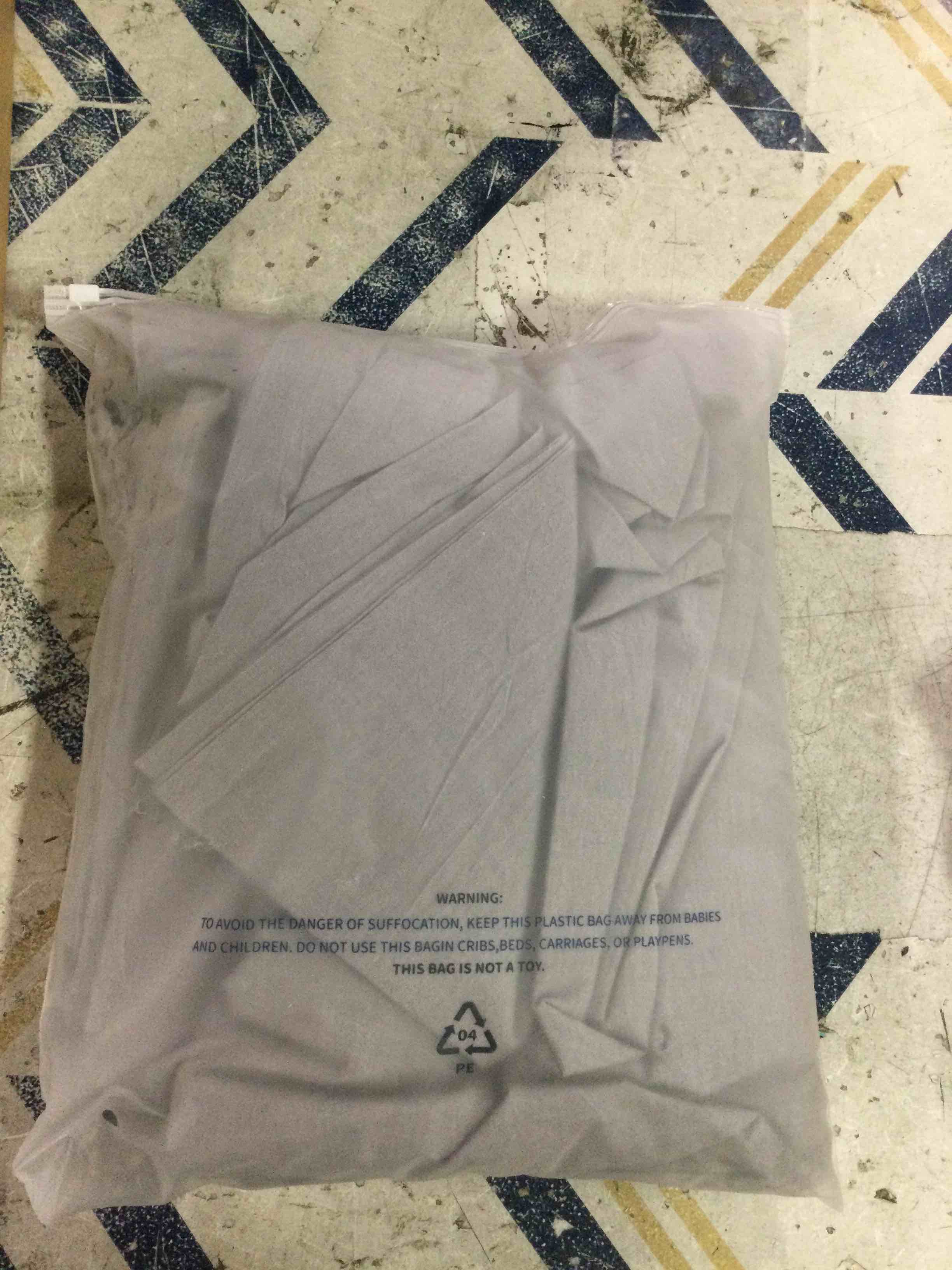 https://s3.amazonaws.com/lotting-images-prod/bidfta/ORG6203672_1715874895022.jpeg