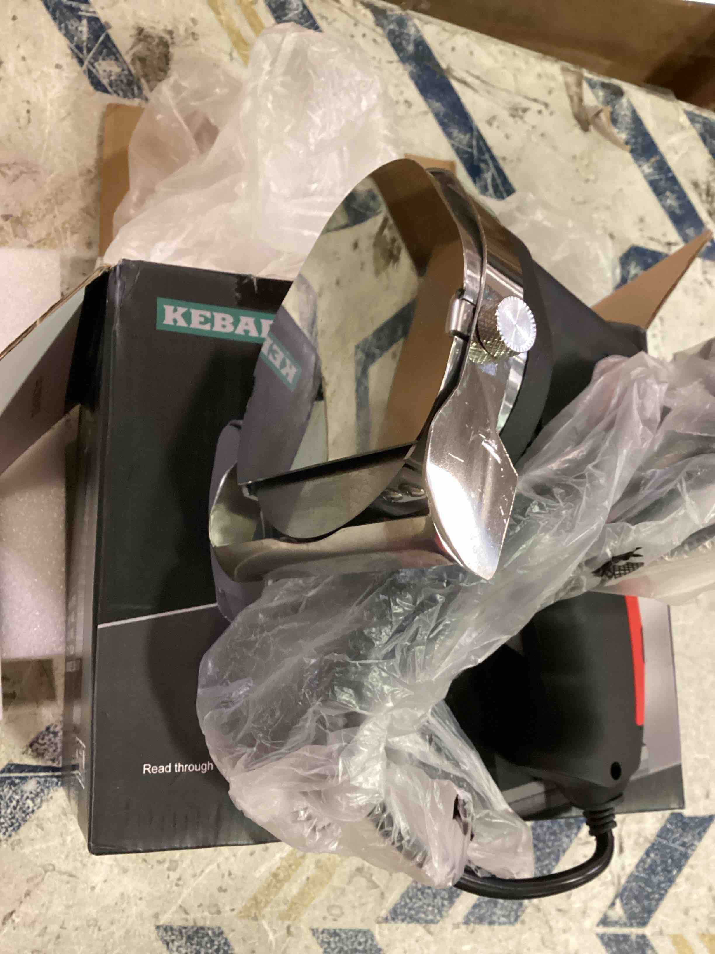 https://s3.amazonaws.com/lotting-images-prod/bidfta/ORG6203695_1715879685469.jpeg