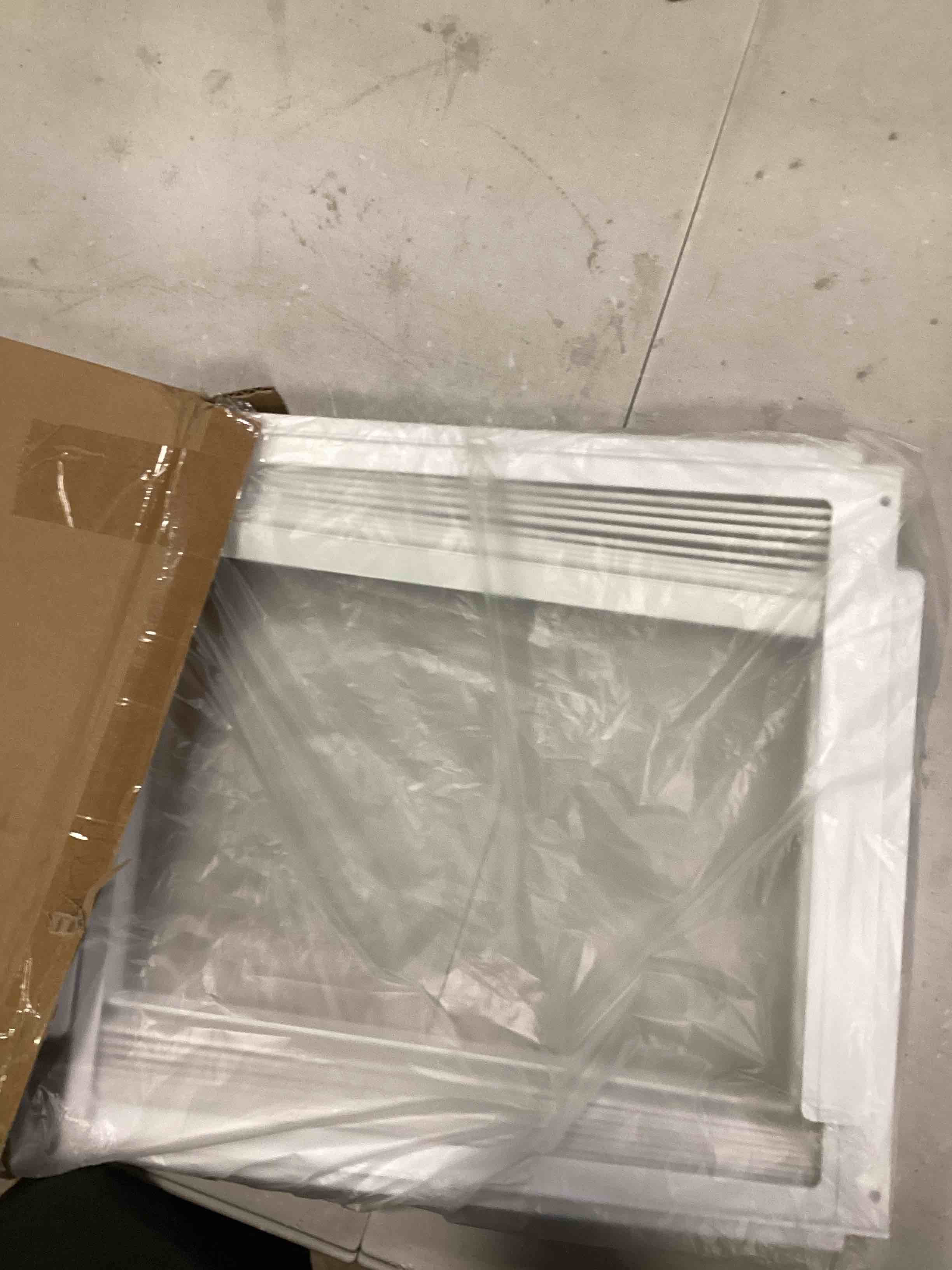 https://s3.amazonaws.com/lotting-images-prod/bidfta/ORG6204275_1716321360660.jpeg